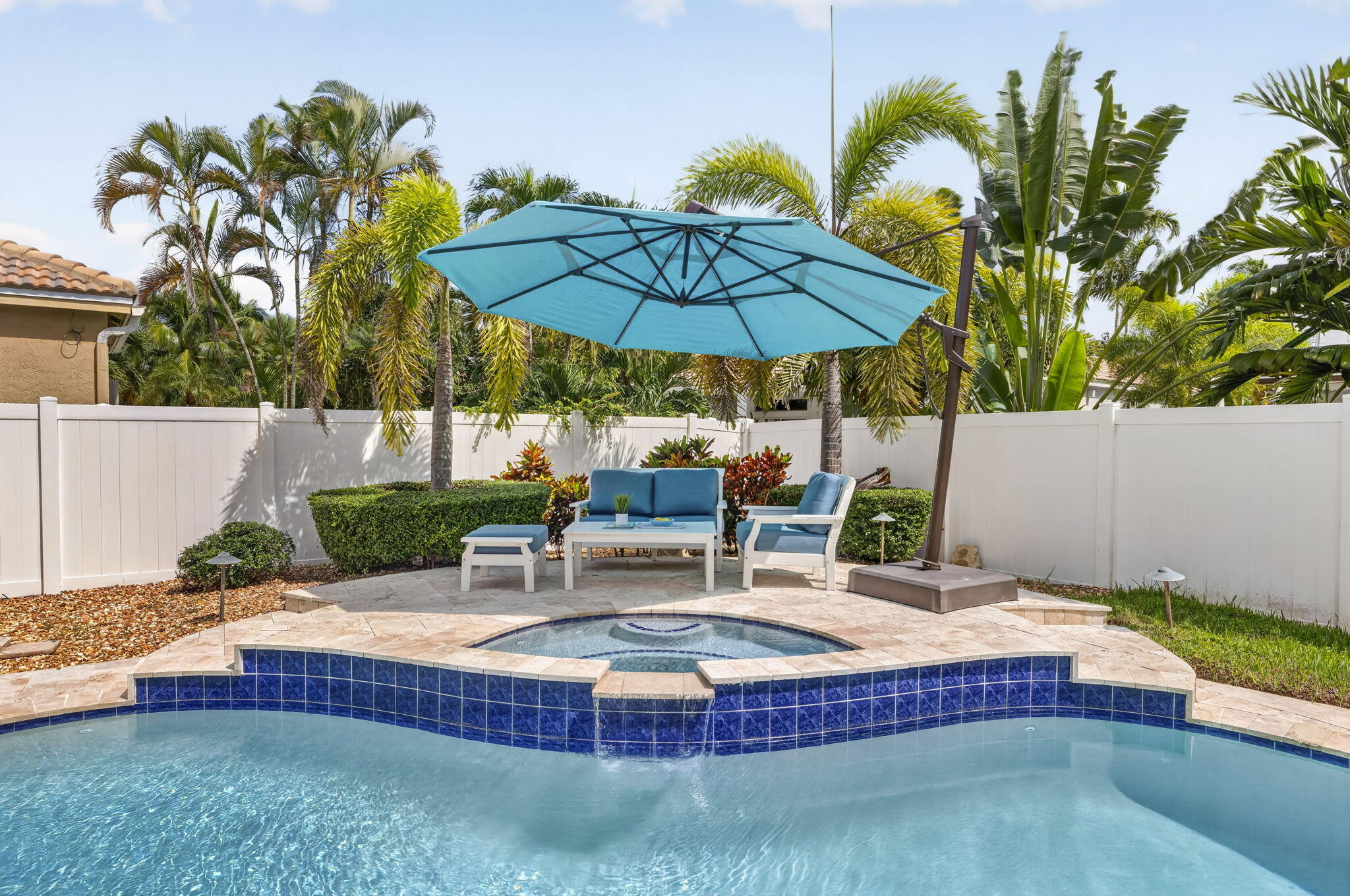 main property photo 74