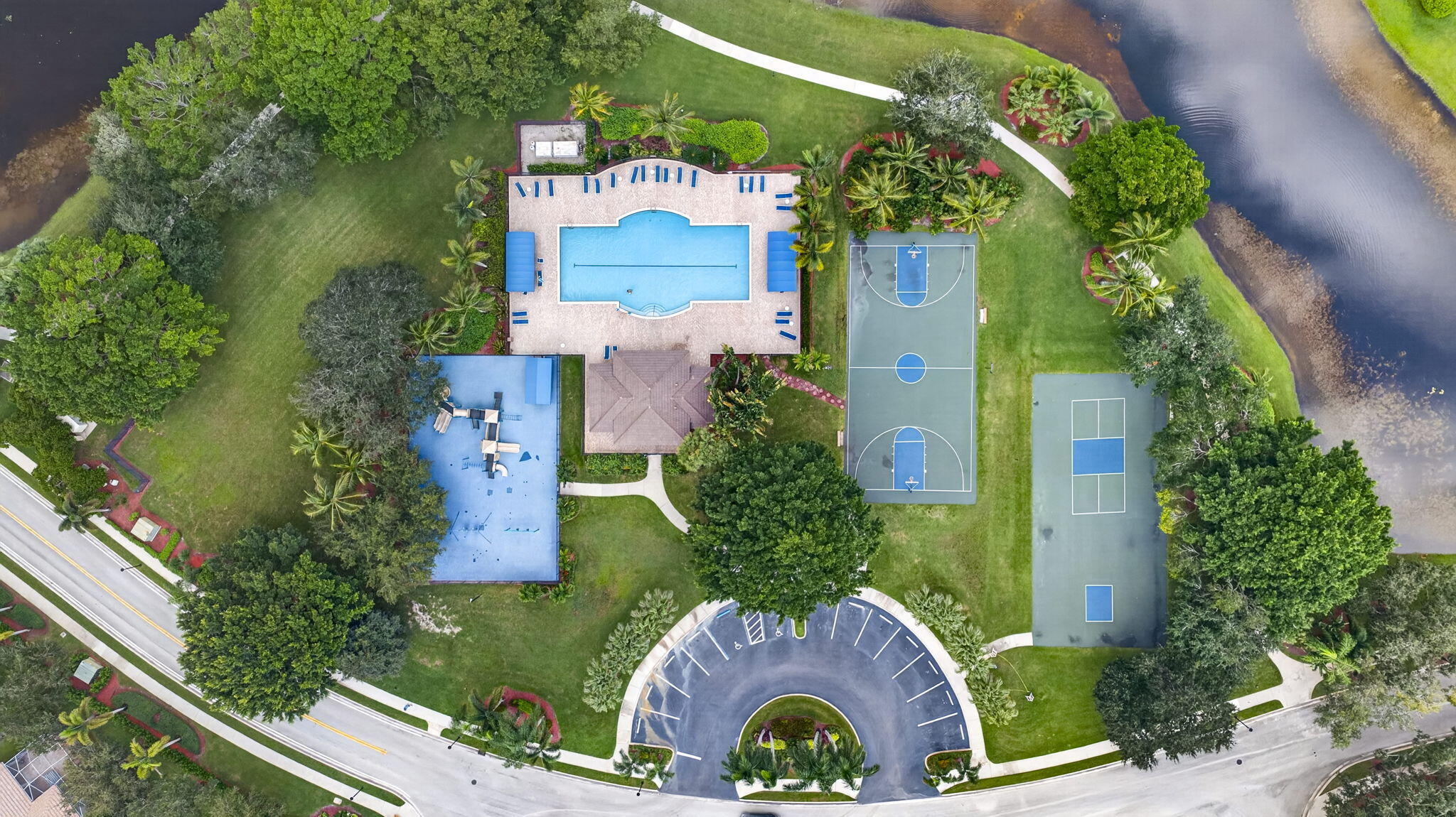 main property photo 81