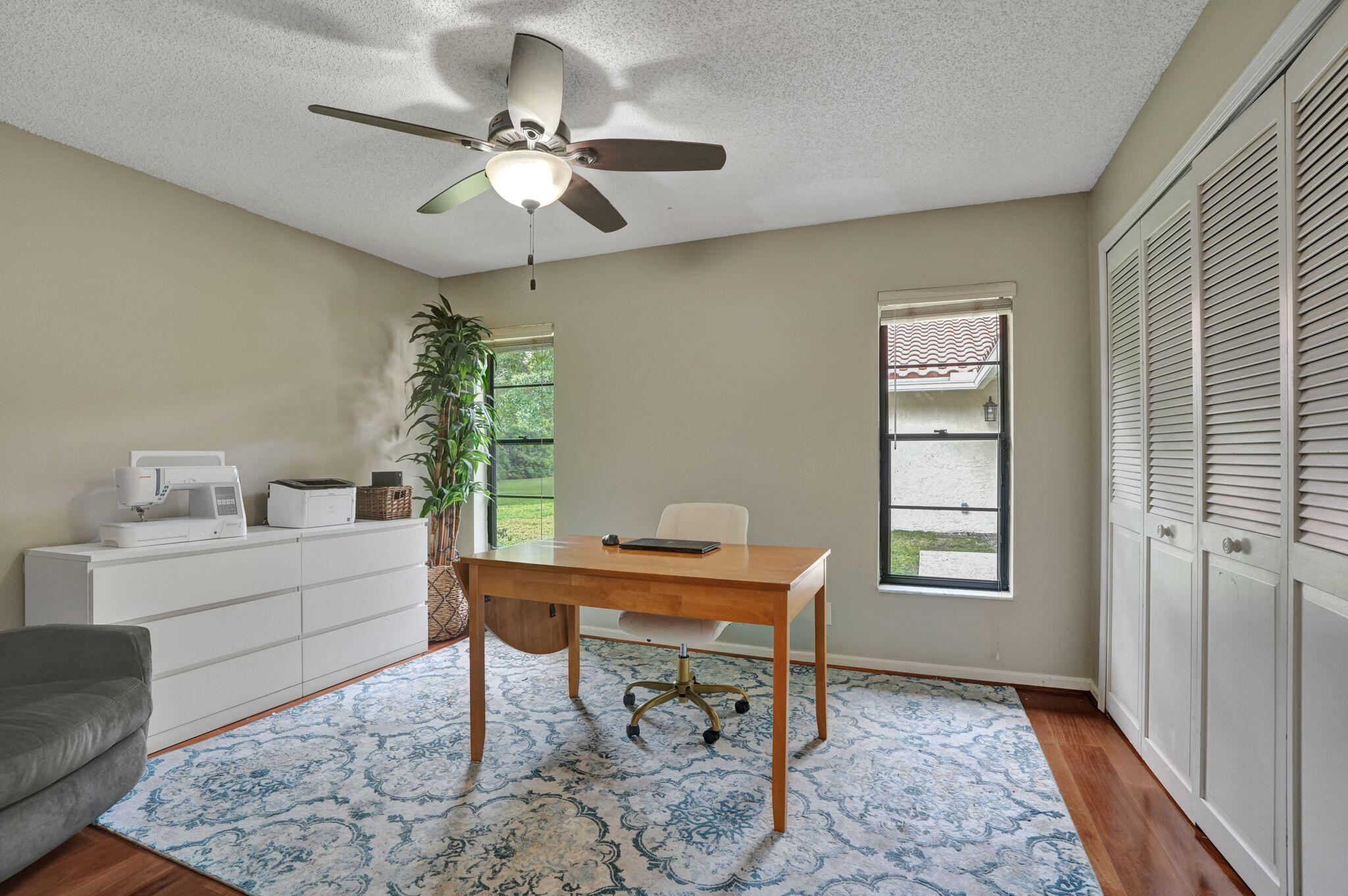 main property photo 33