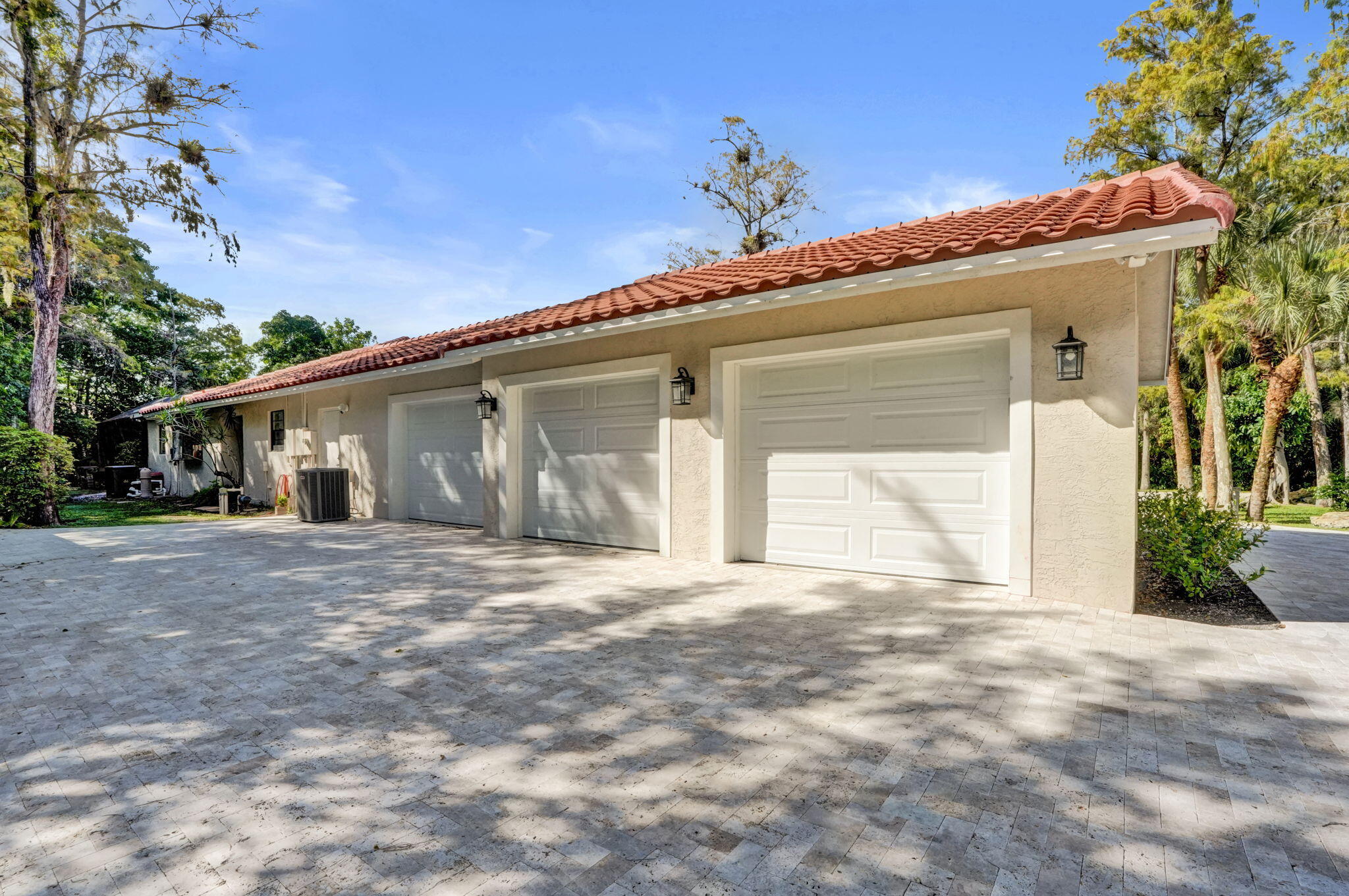 main property photo 82
