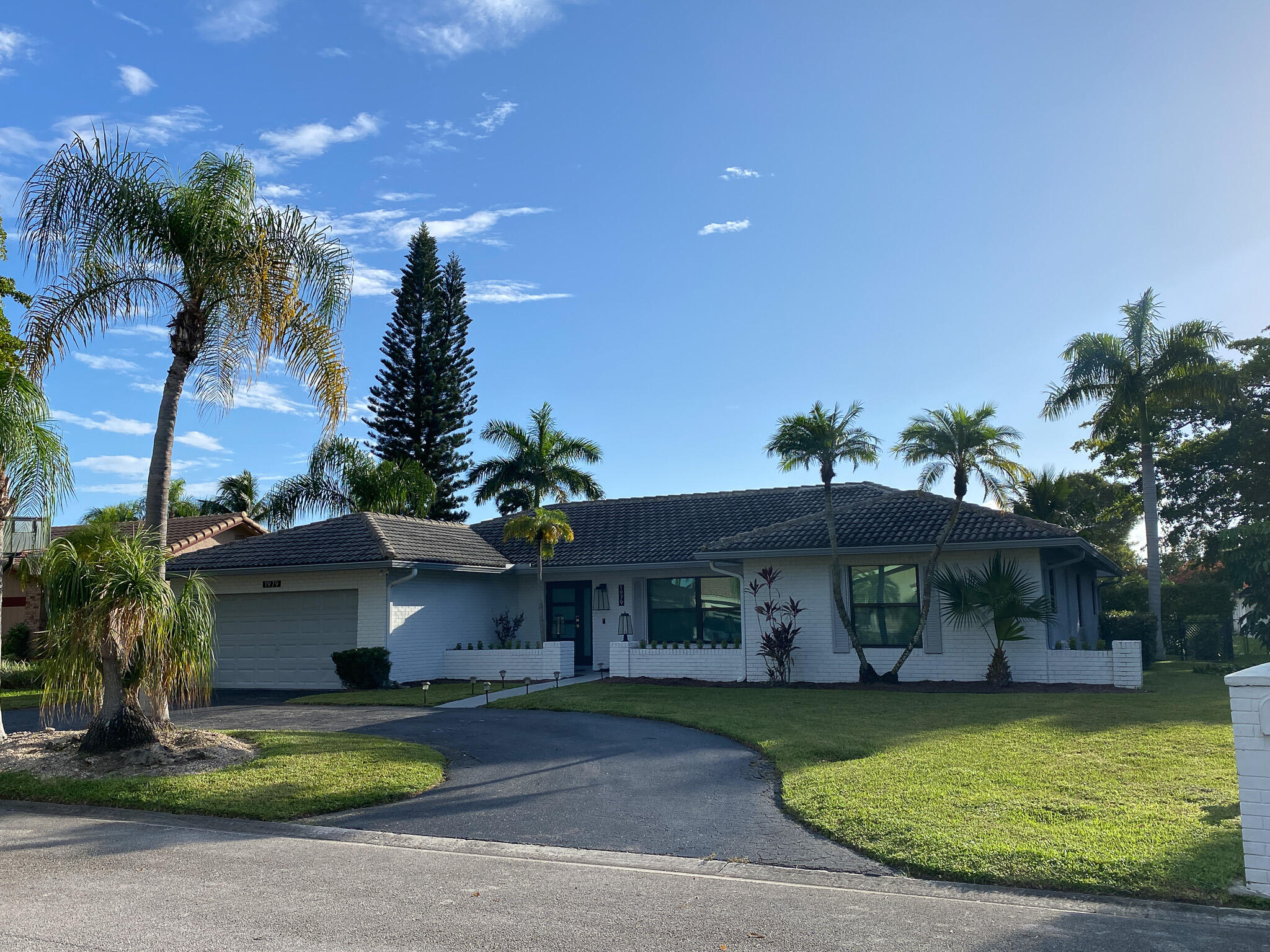 main property photo 77