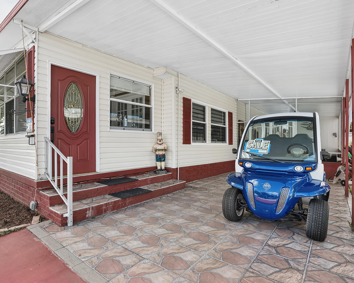 main property photo 15