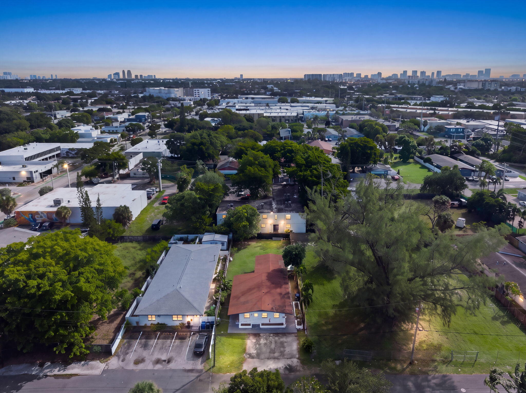 main property photo 26