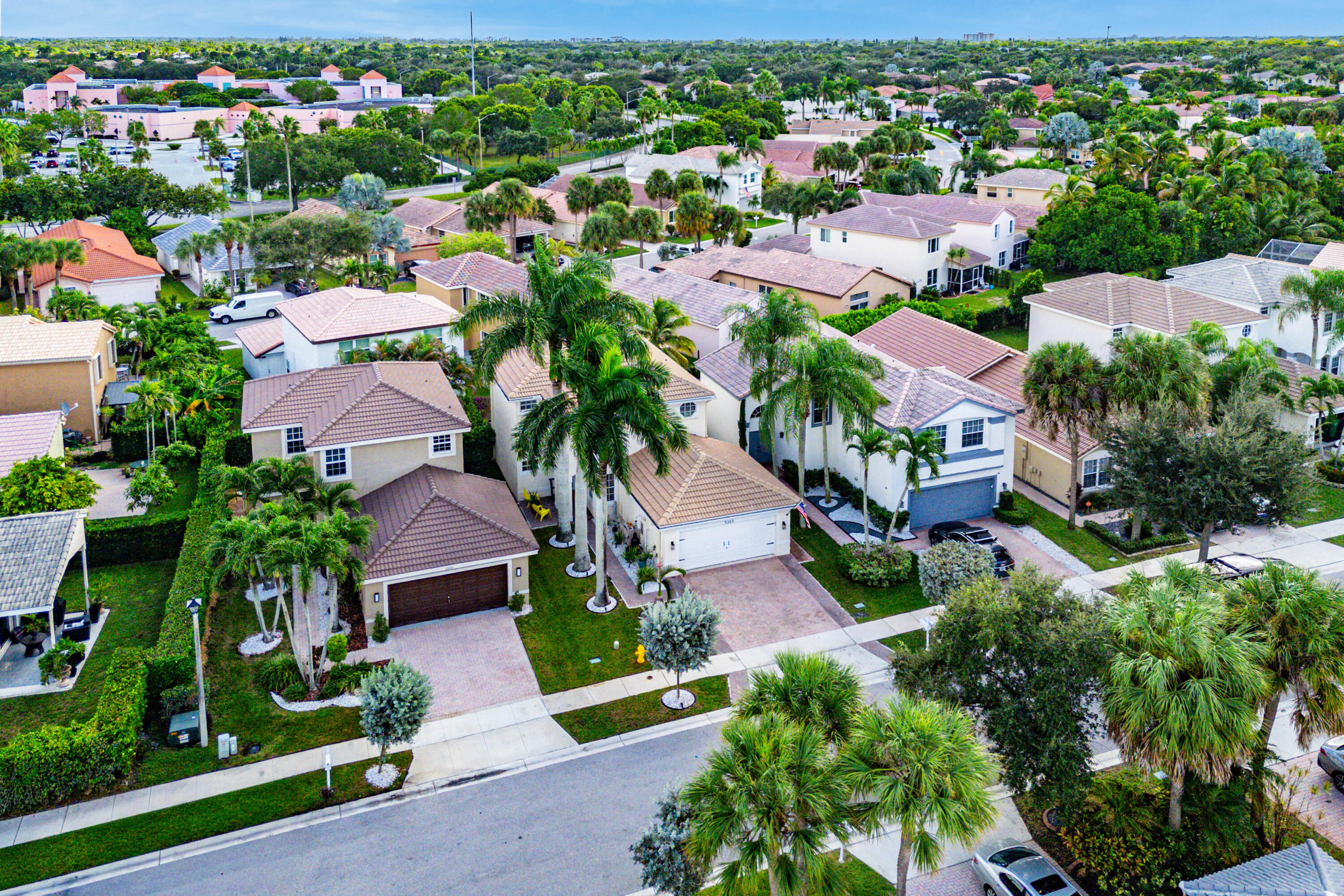 main property photo 41