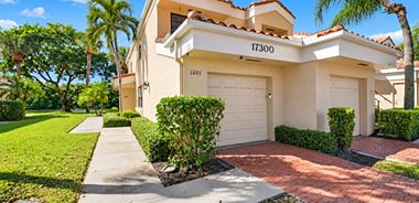 image of property with 3 Bed | 2 Bath | 1,271 Sqft