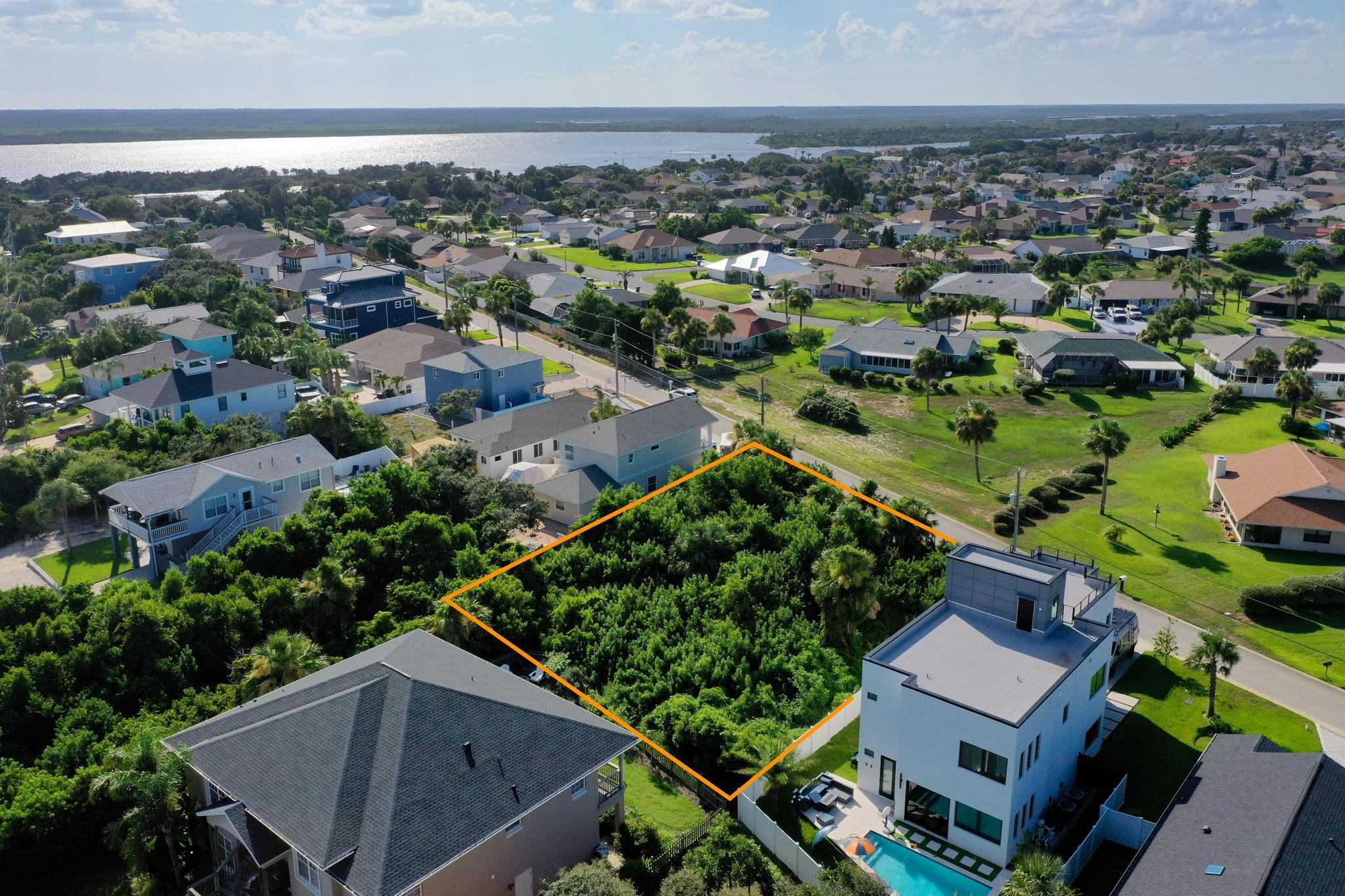 main property photo 10
