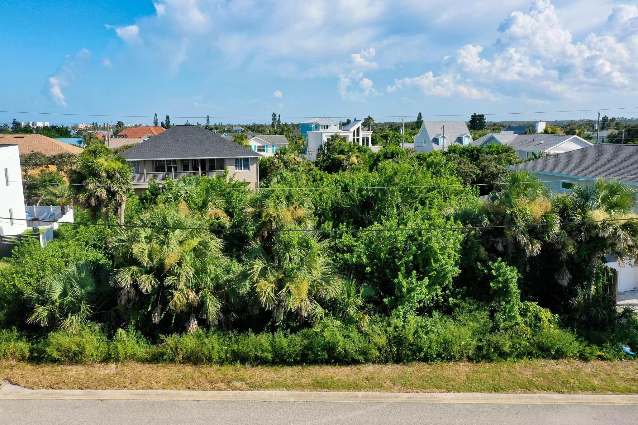 main property photo 35