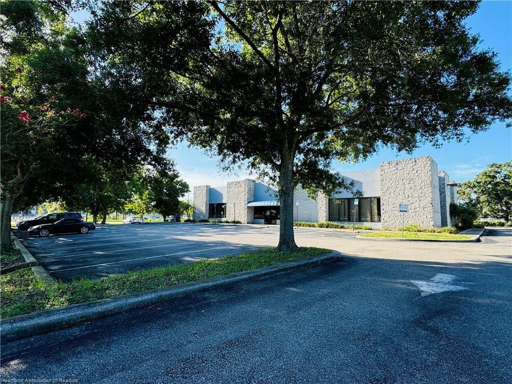 main property photo 19