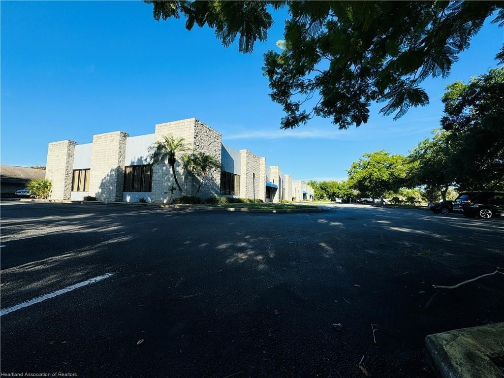 main property photo 21