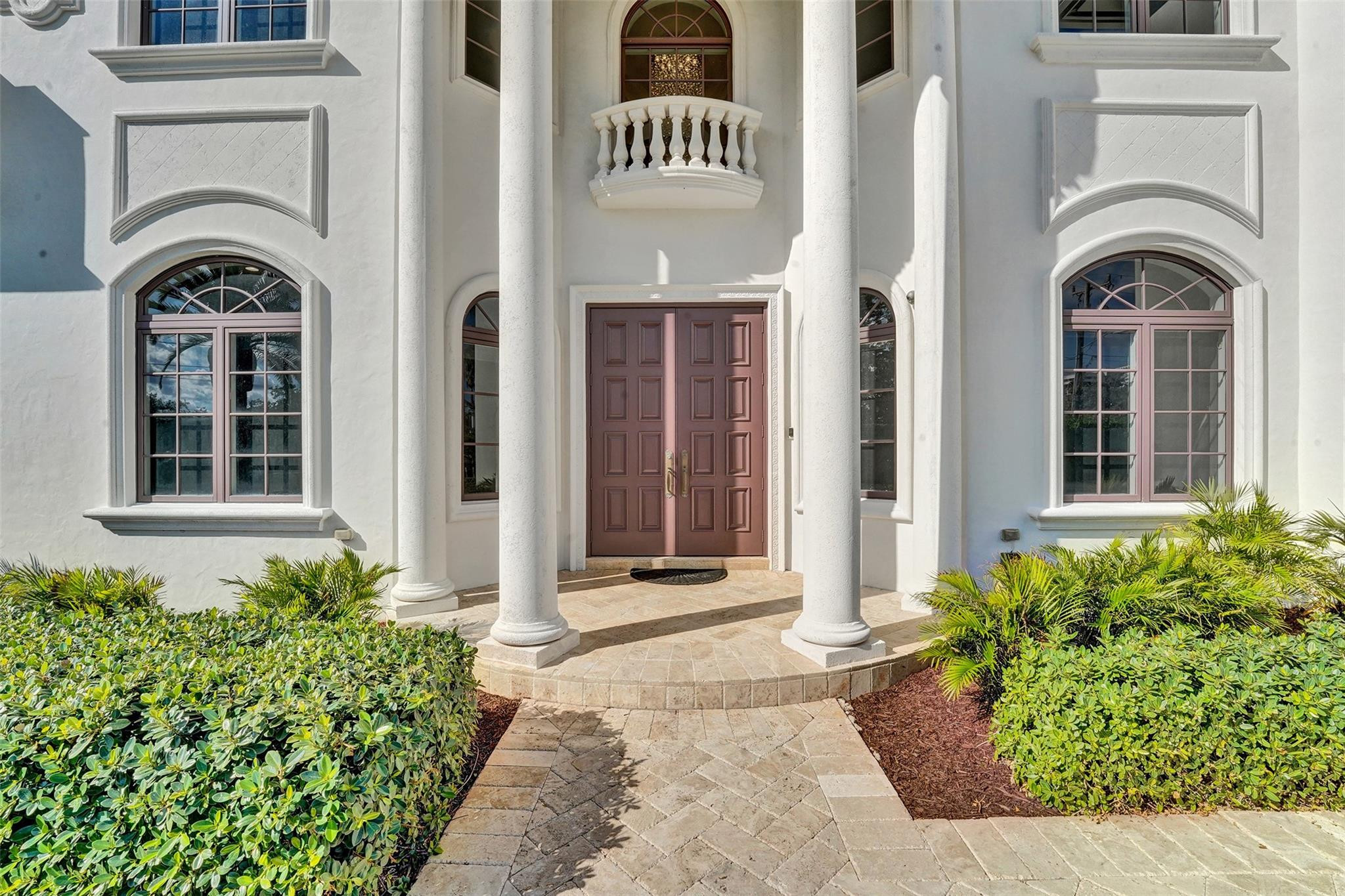 main property photo 13