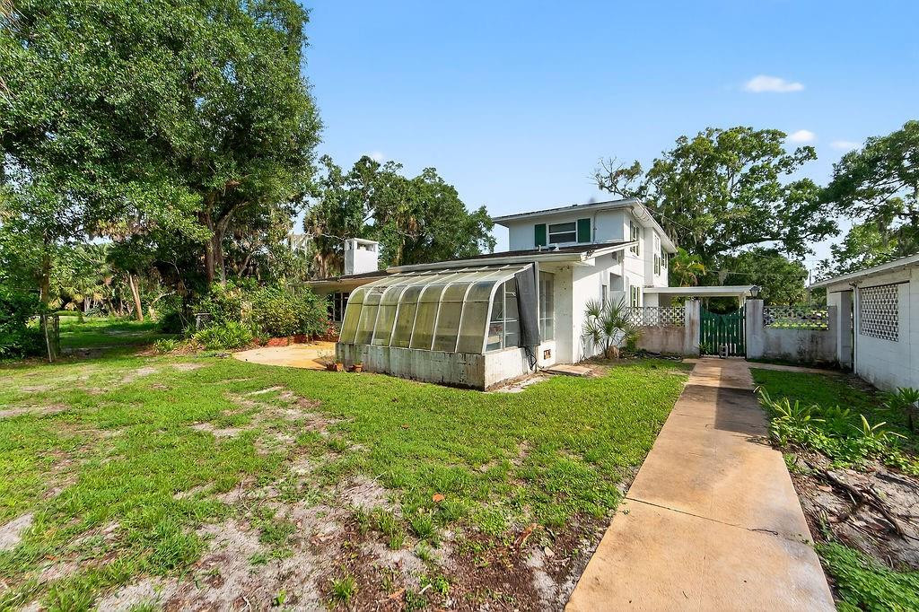 main property photo 45