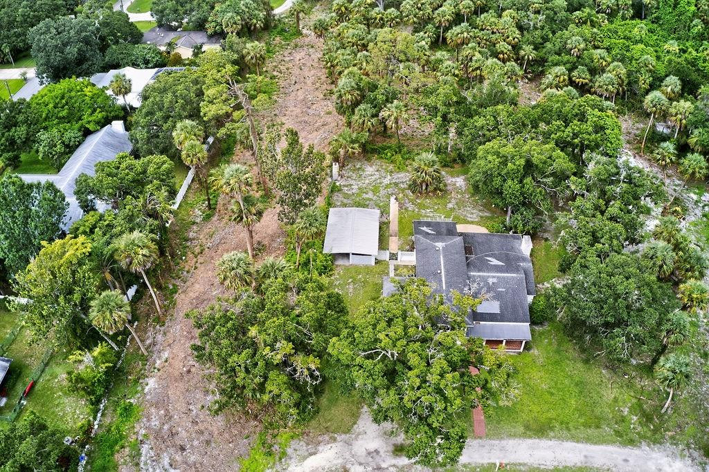 main property photo 77