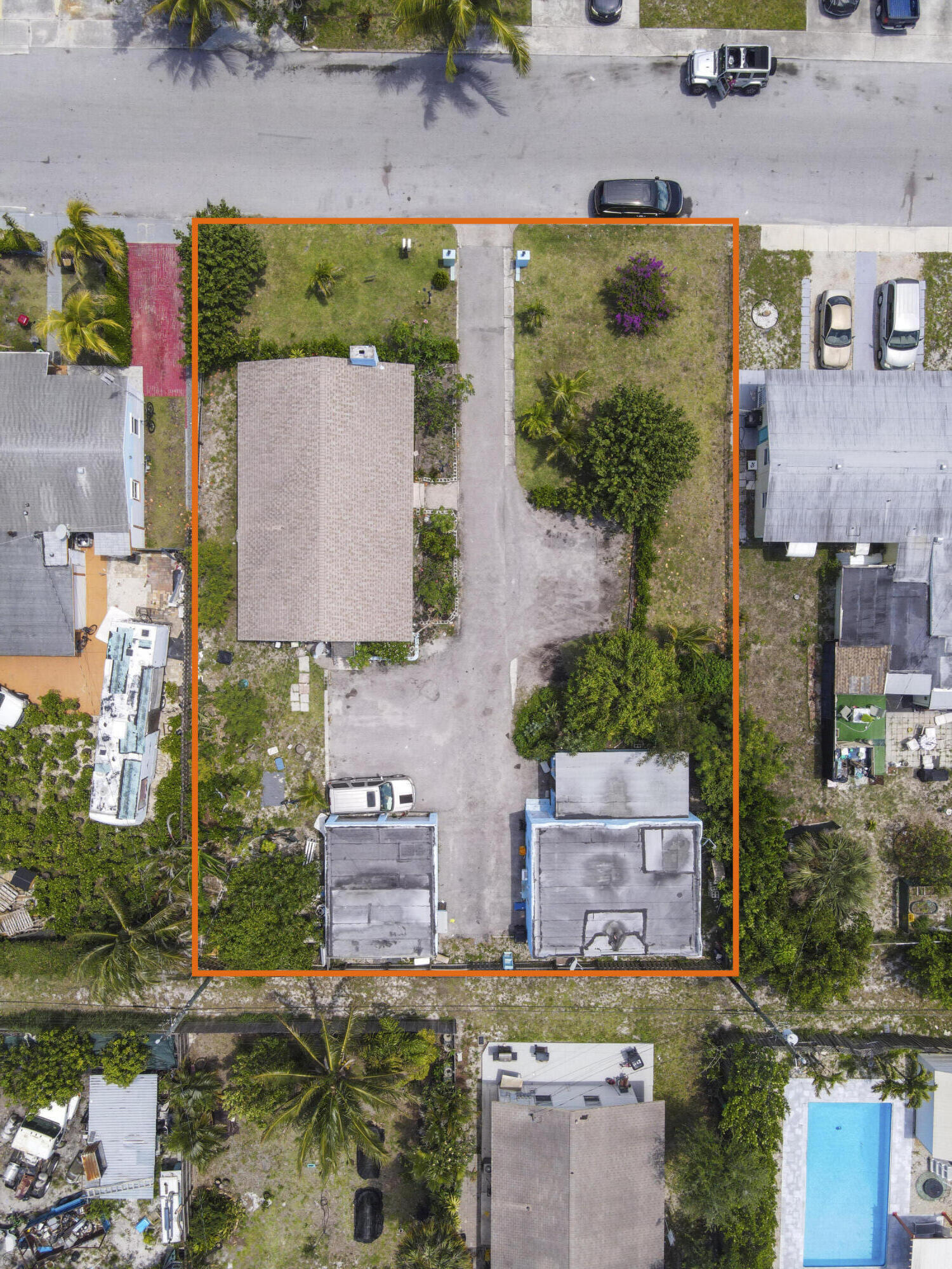 main property photo 22