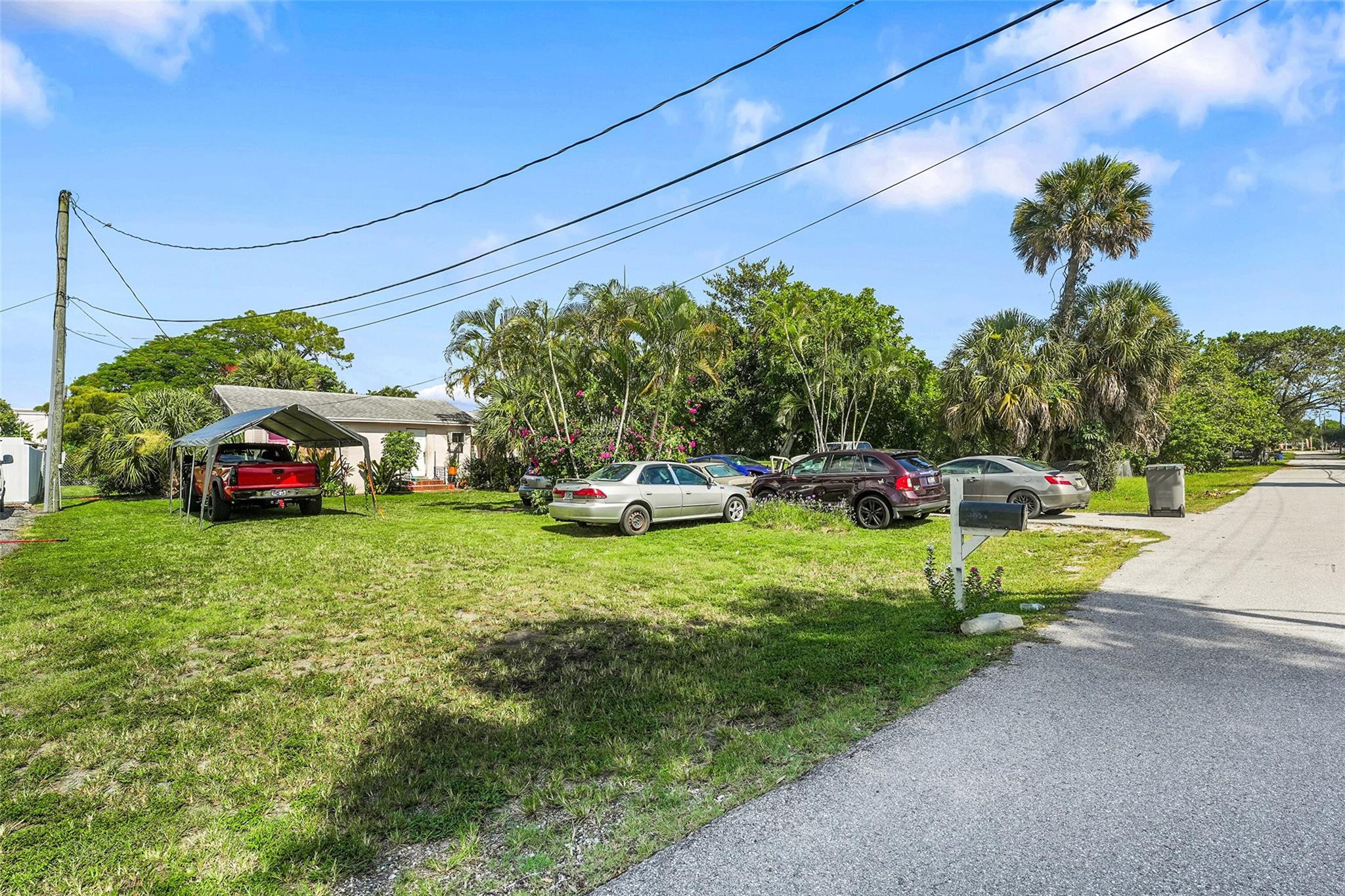 main property photo 8