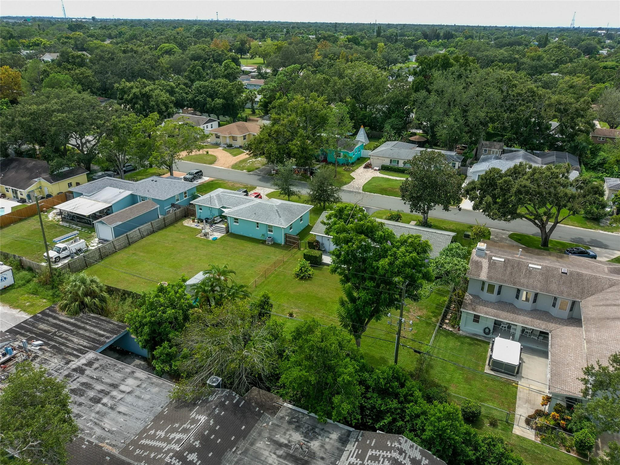 main property photo 15