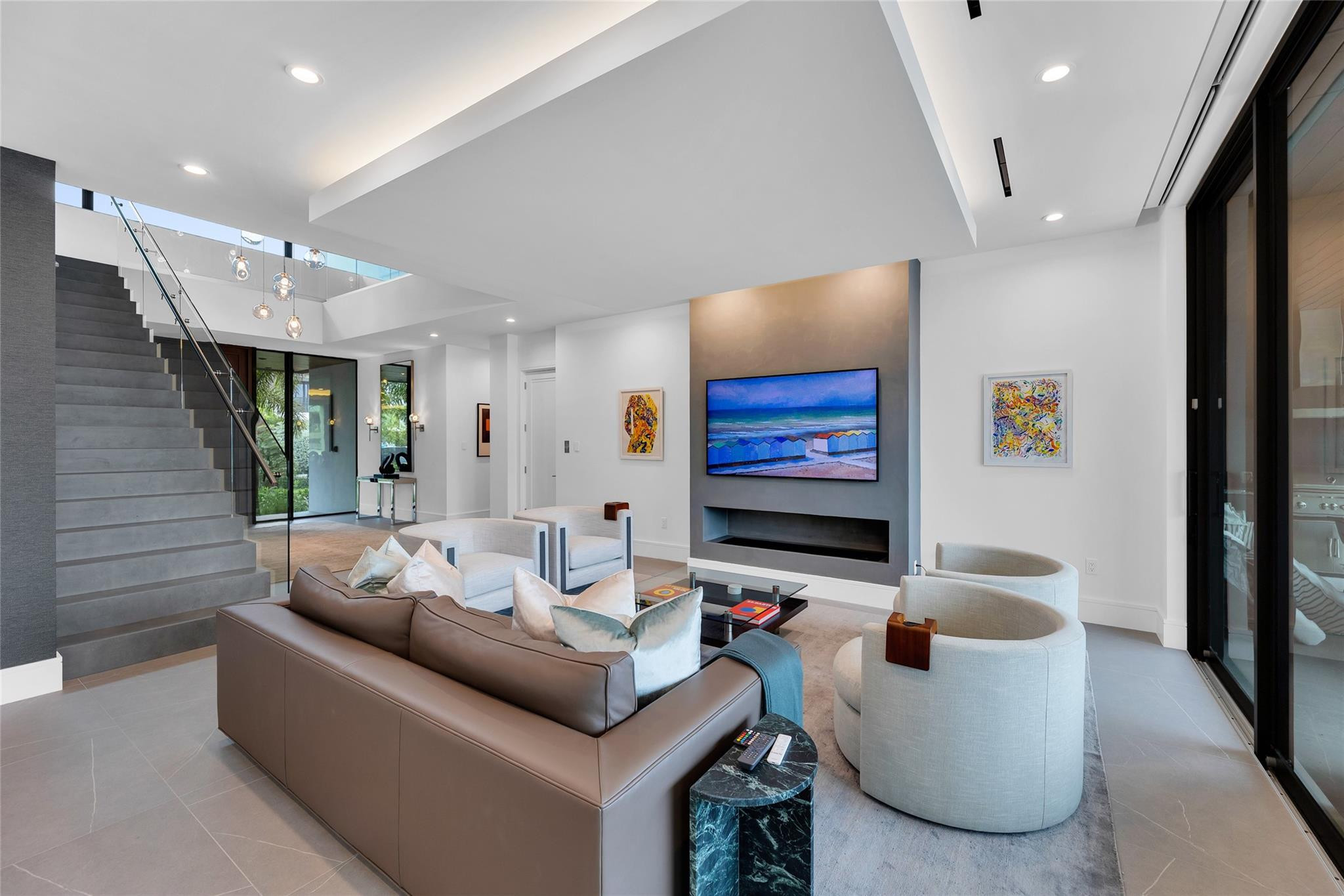 main property photo 78