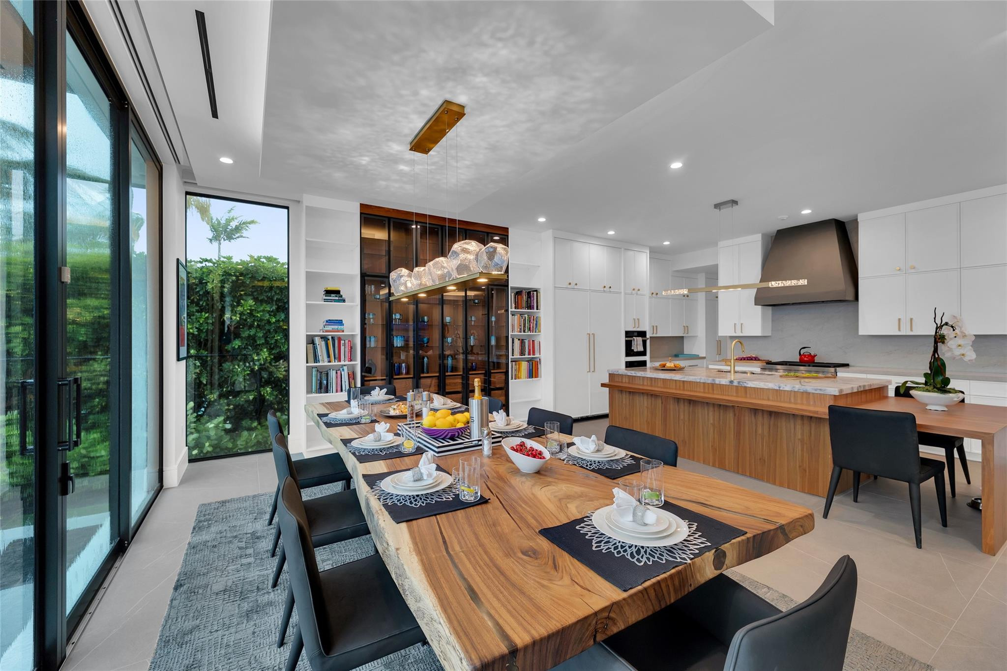 main property photo 98