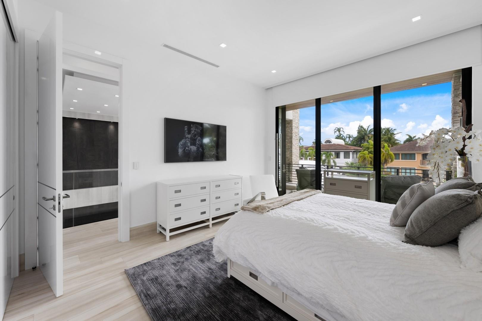 main property photo 59