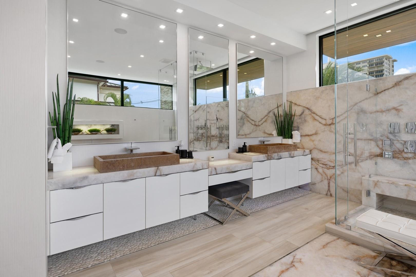 main property photo 70