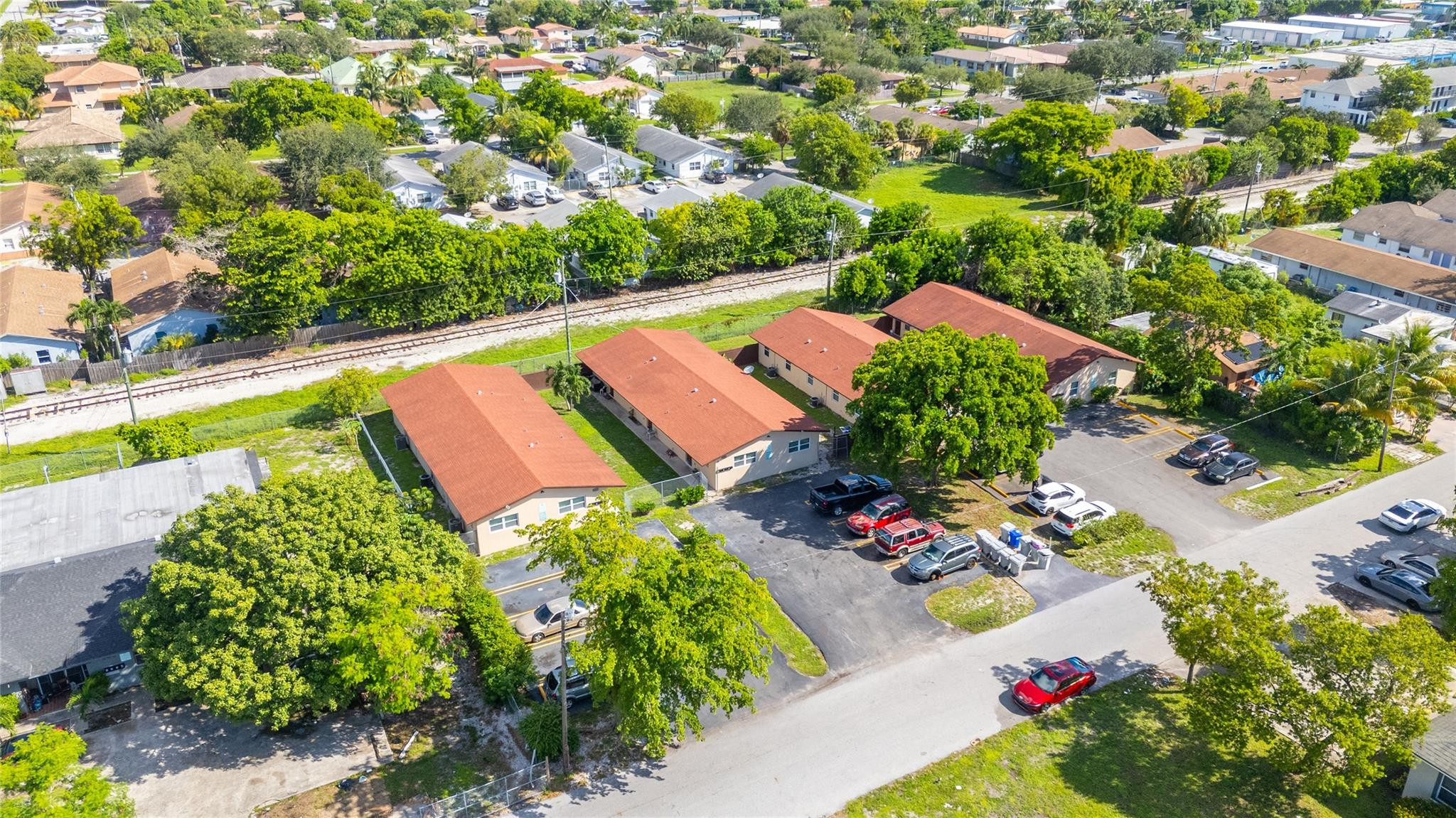 main property photo 22