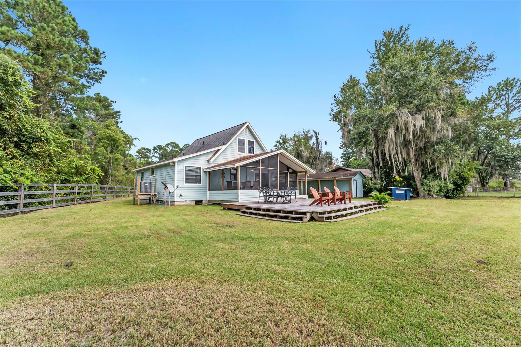 main property photo 42