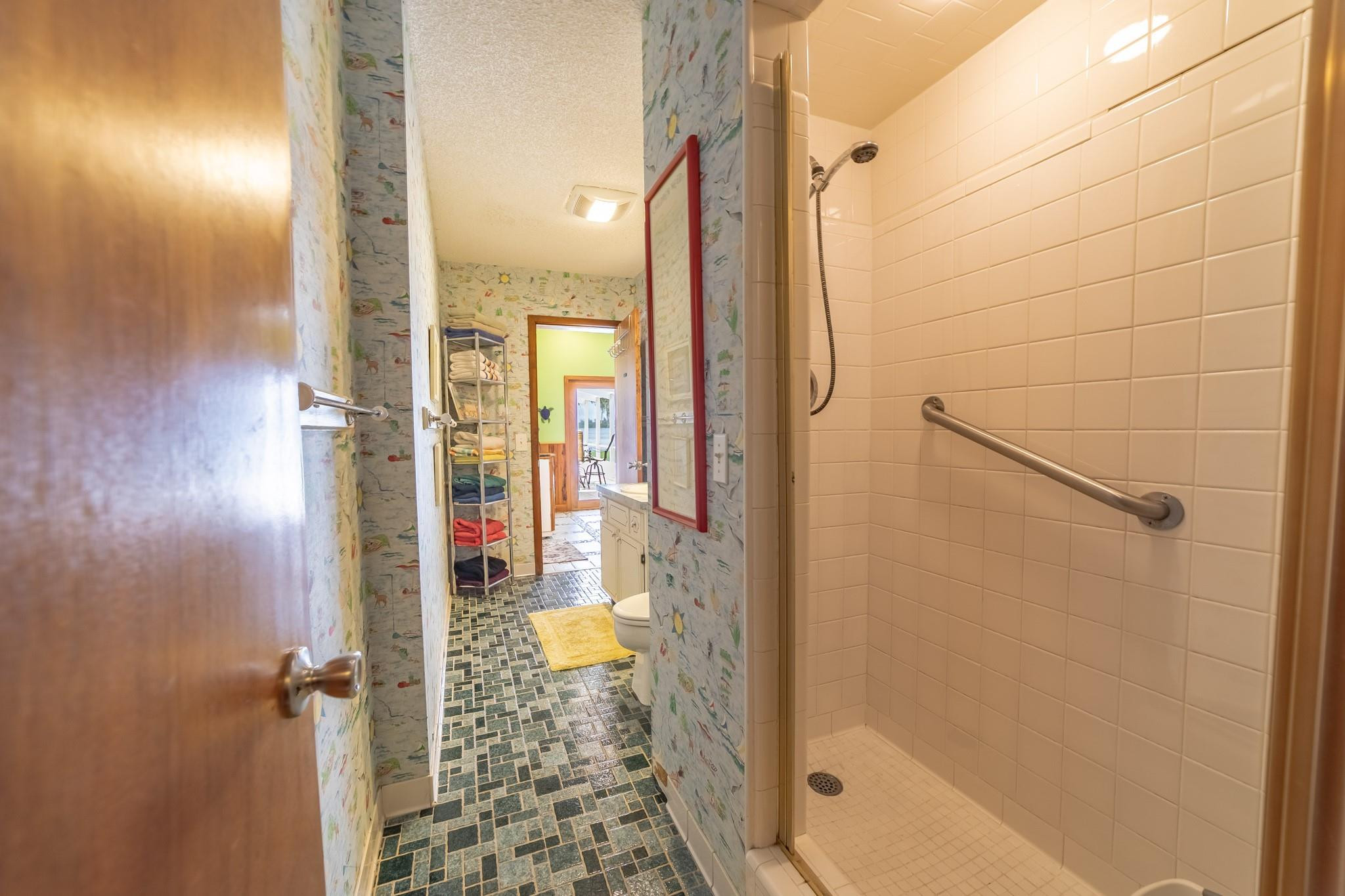 main property photo 27
