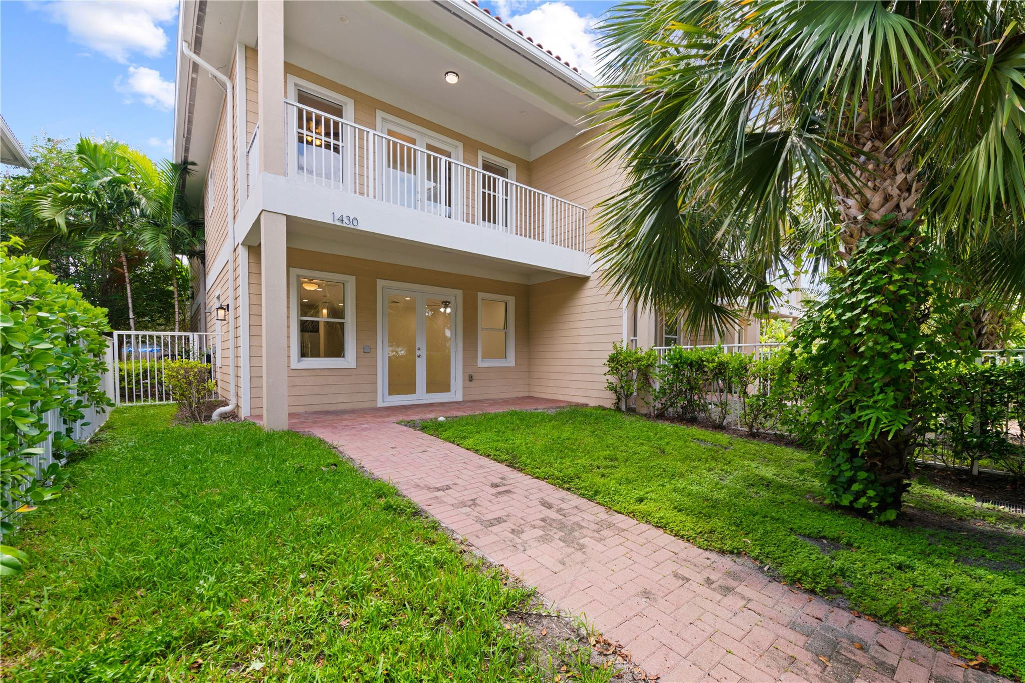 main property photo 31