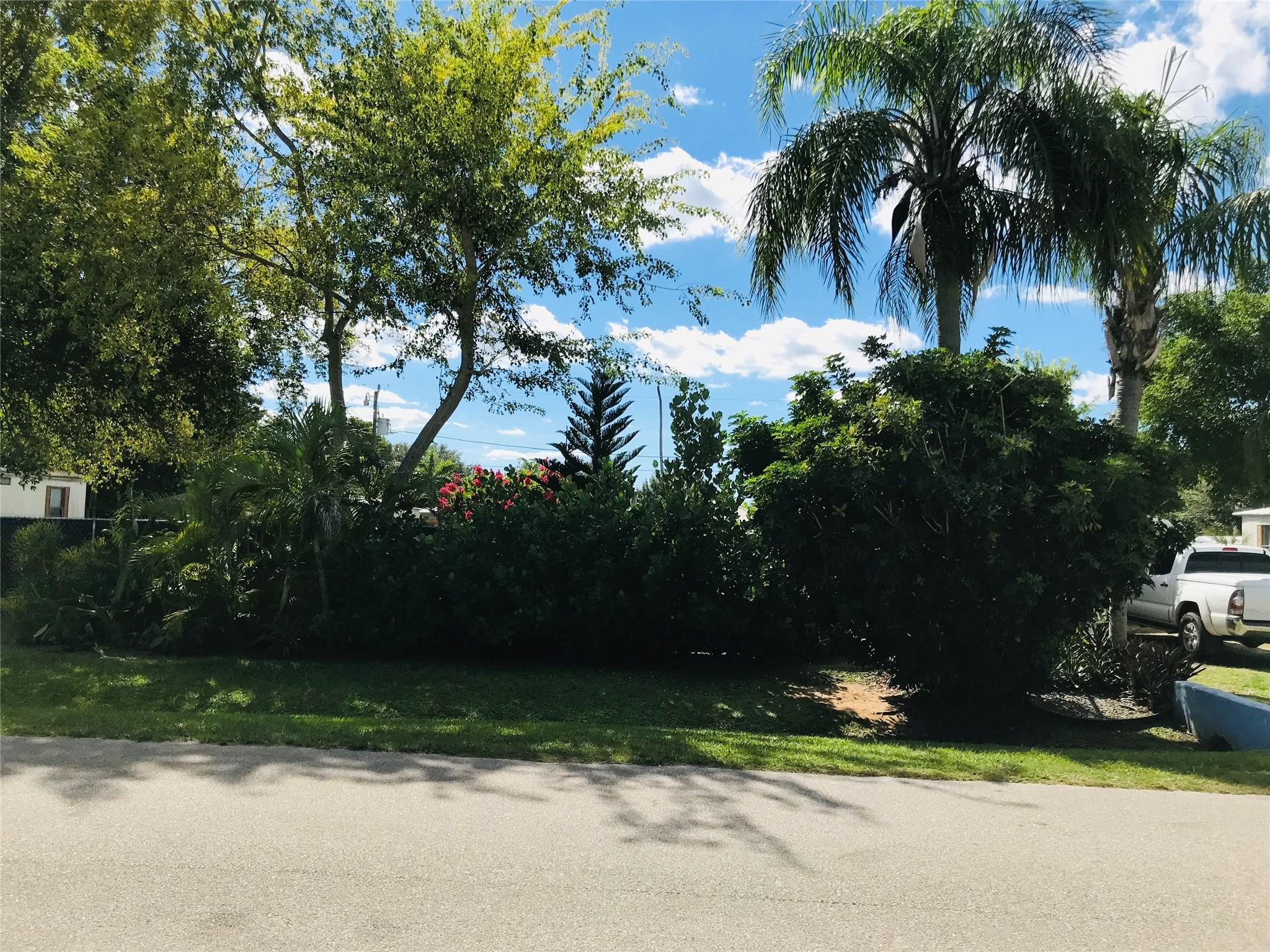 main property photo 15