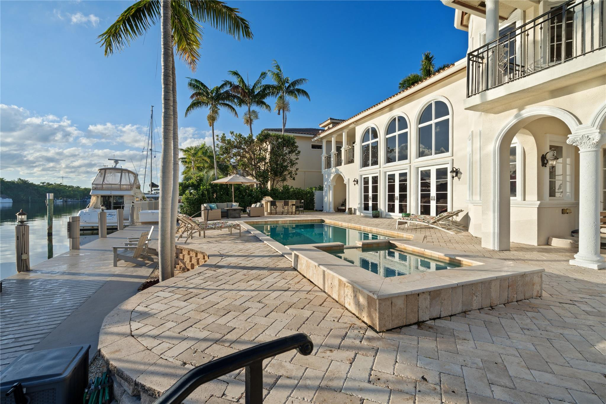 main property photo 48