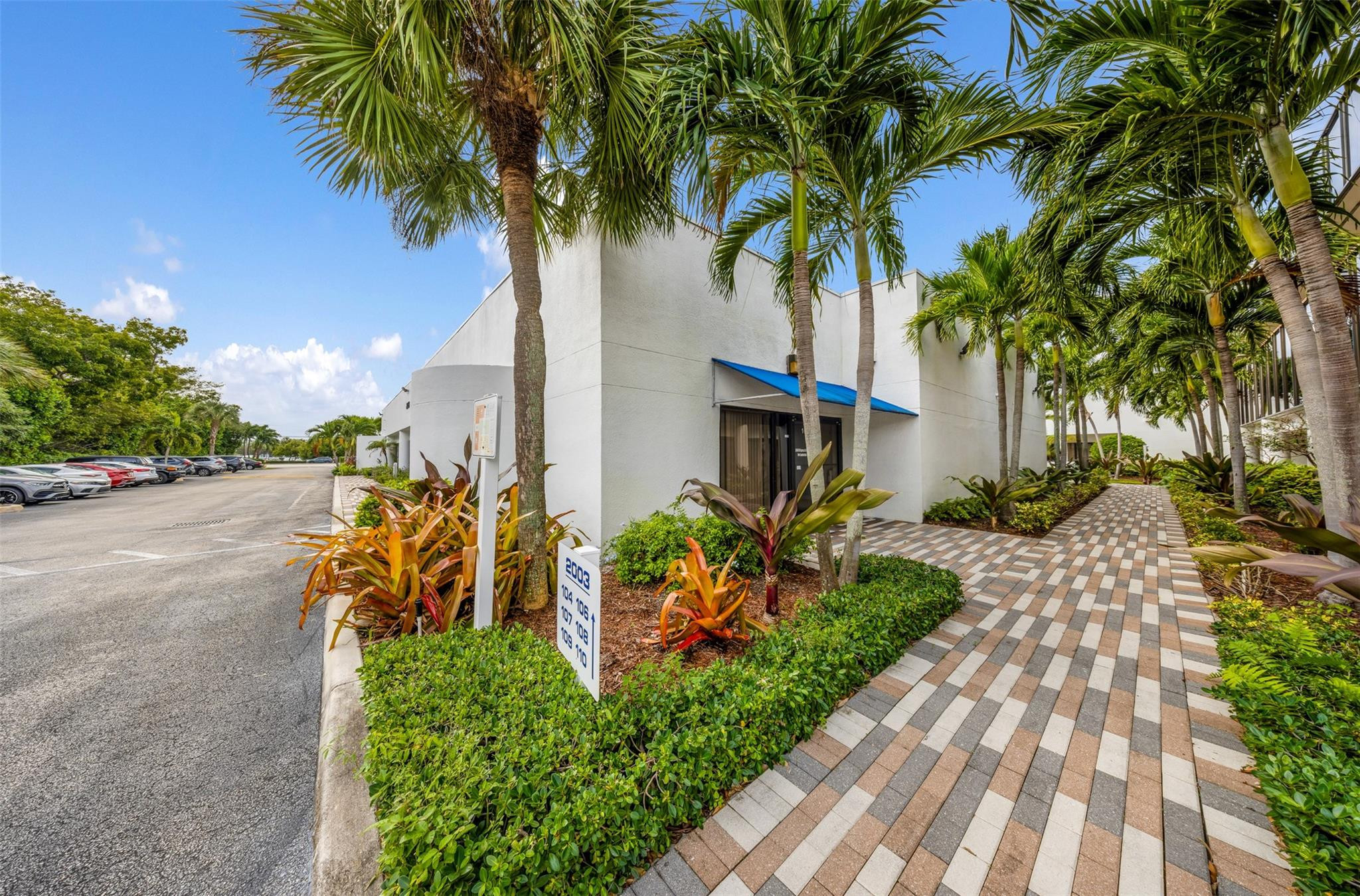 main property photo 15