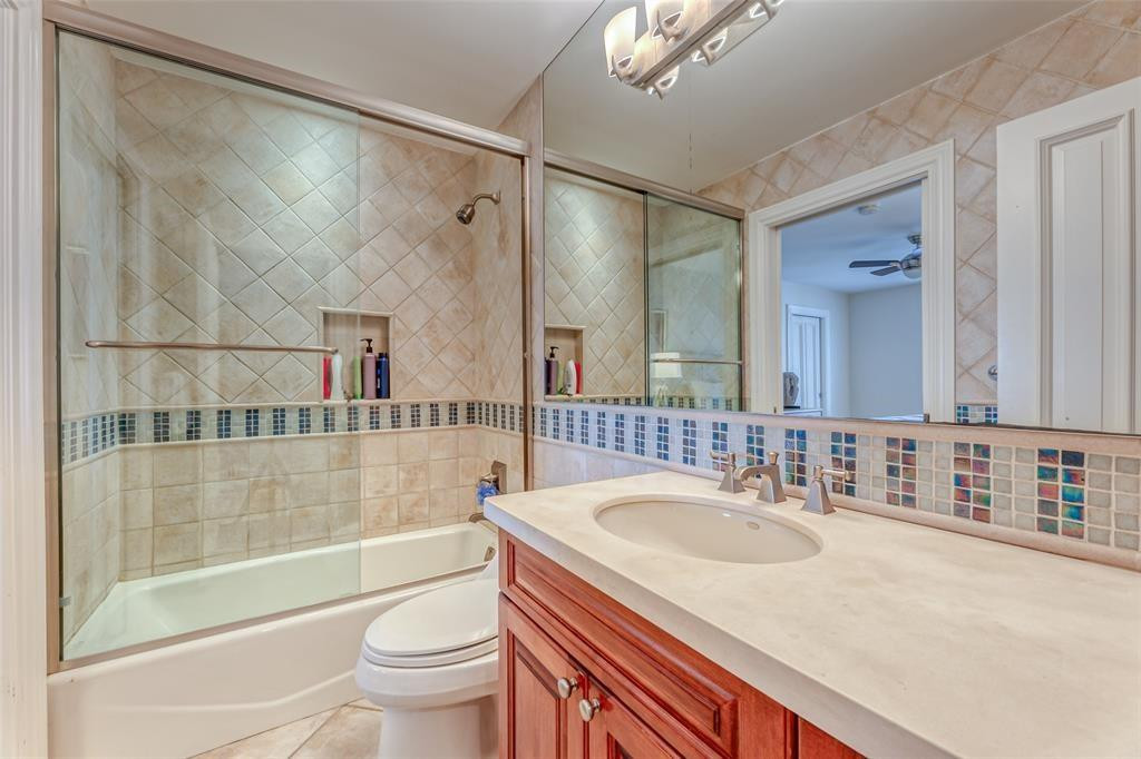 main property photo 79