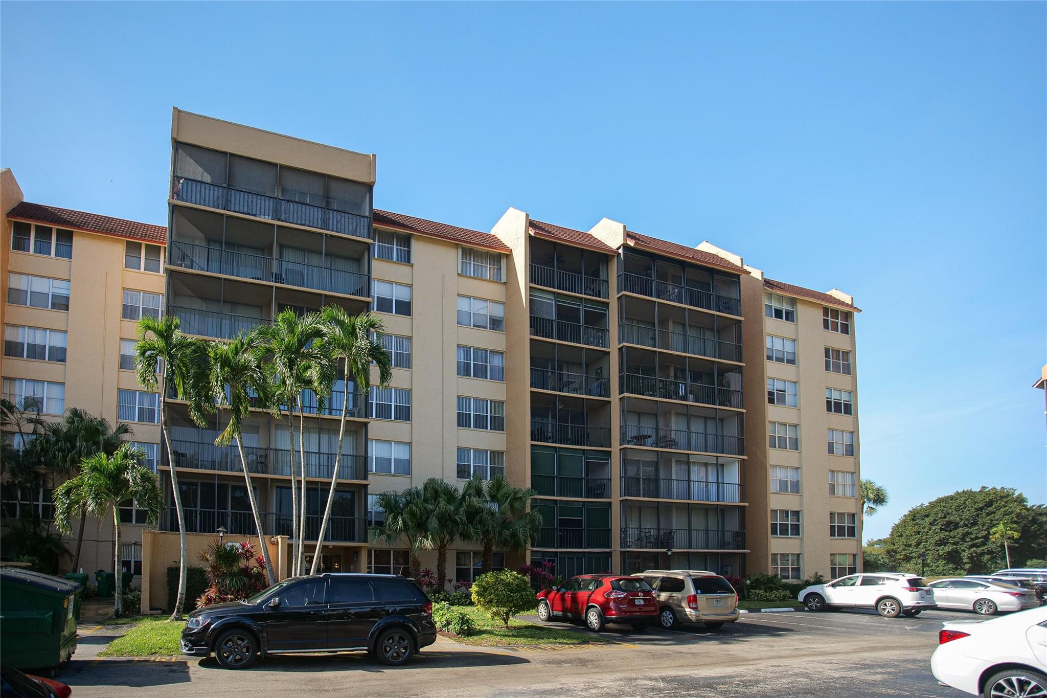 main property photo 41