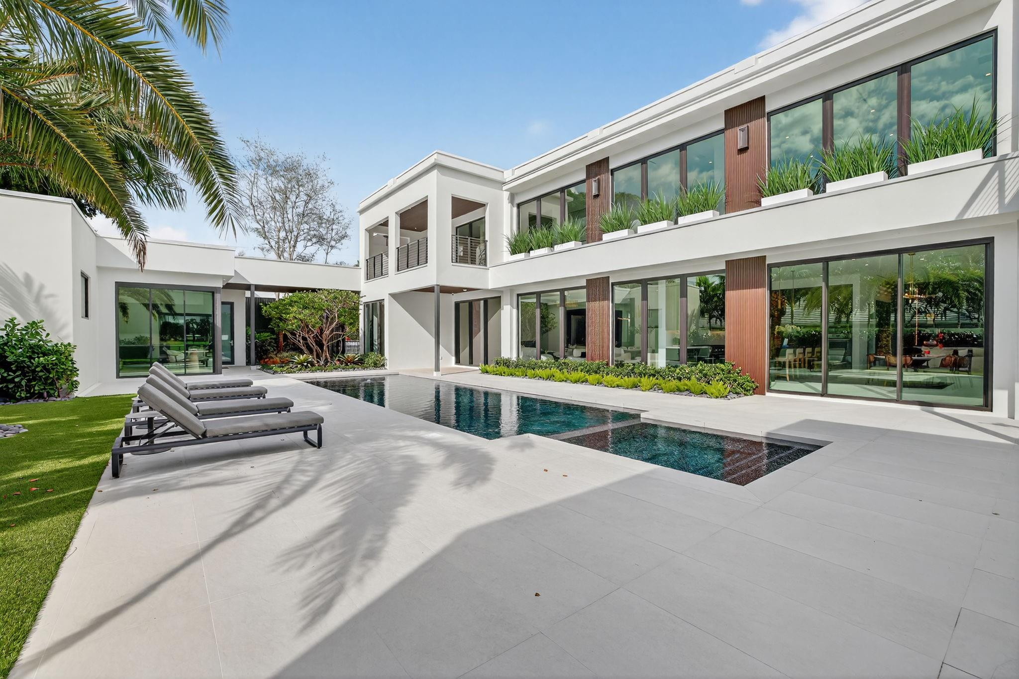 main property photo 61