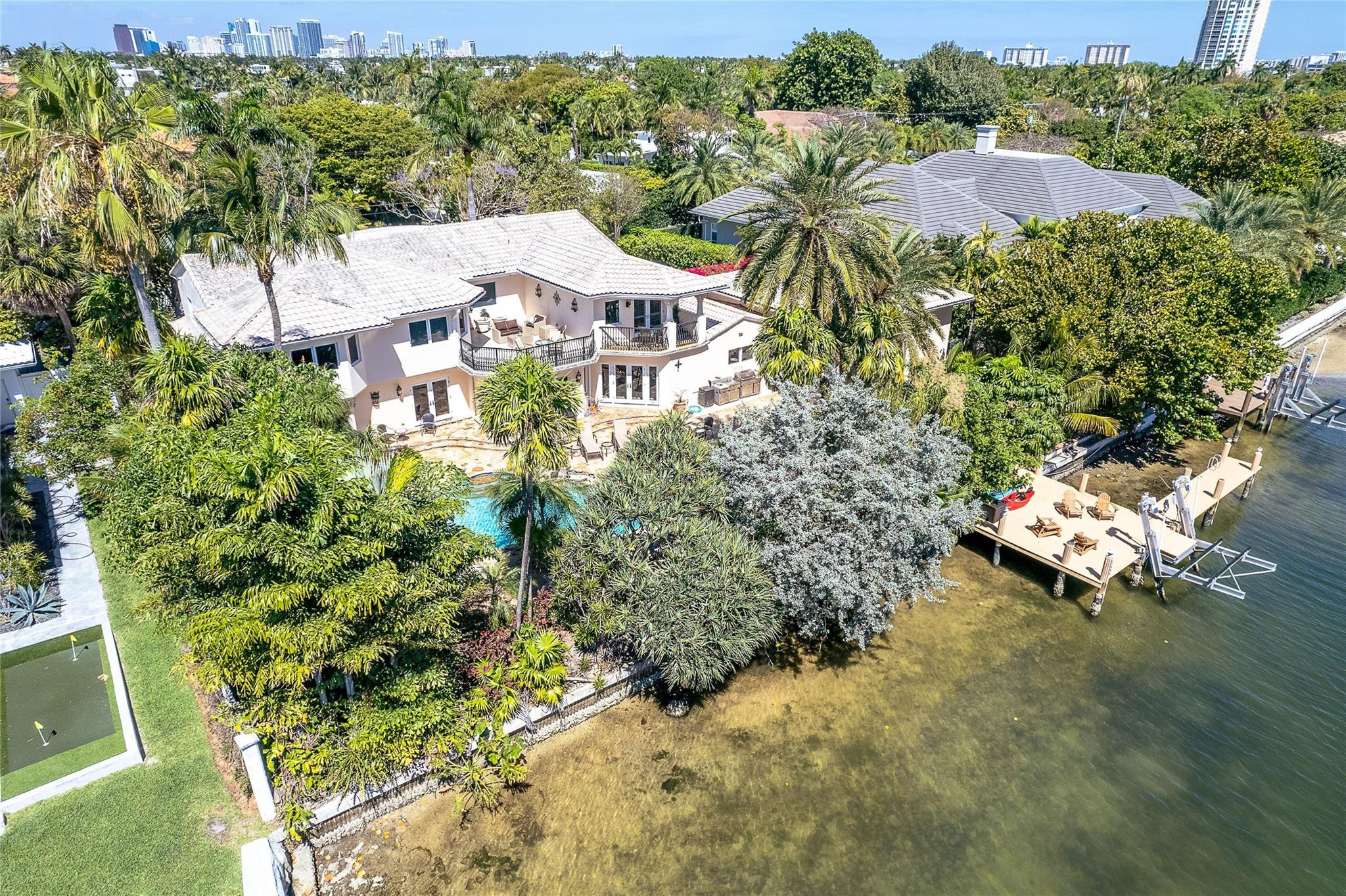 main property photo 34