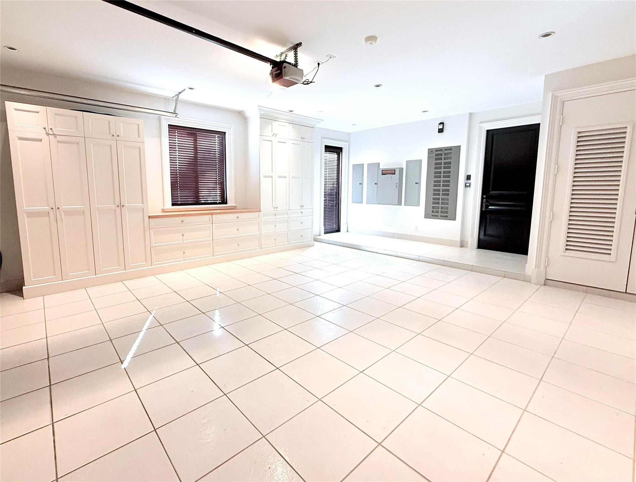 main property photo 88