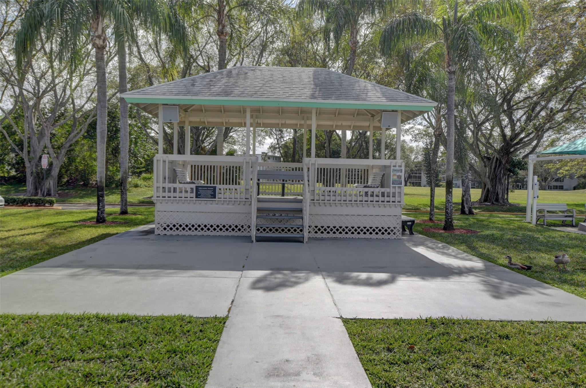main property photo 59