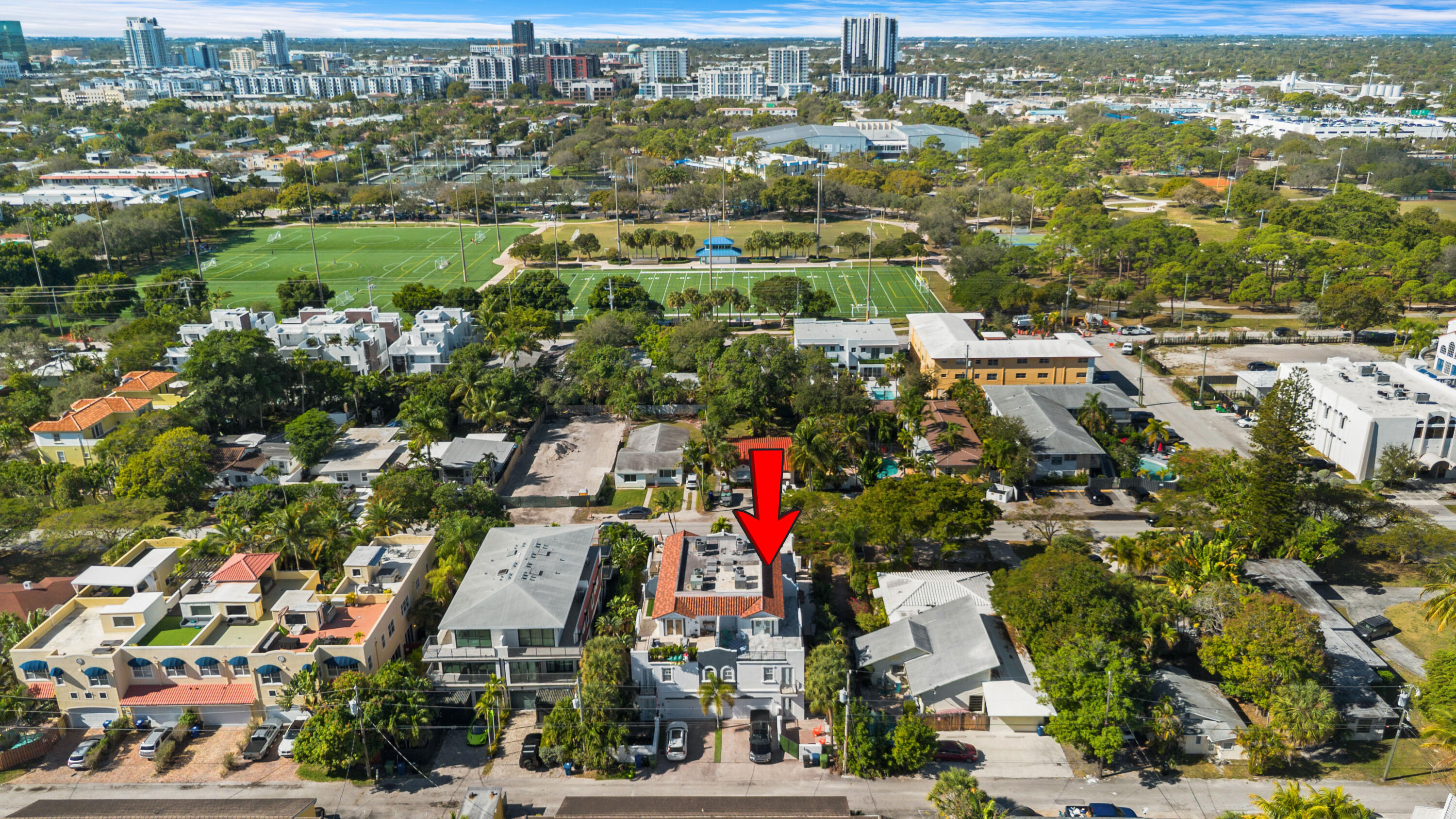 main property photo 45