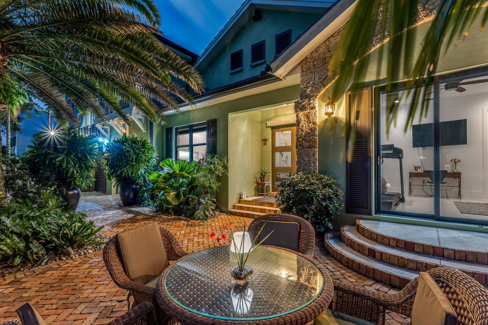 main property photo 40