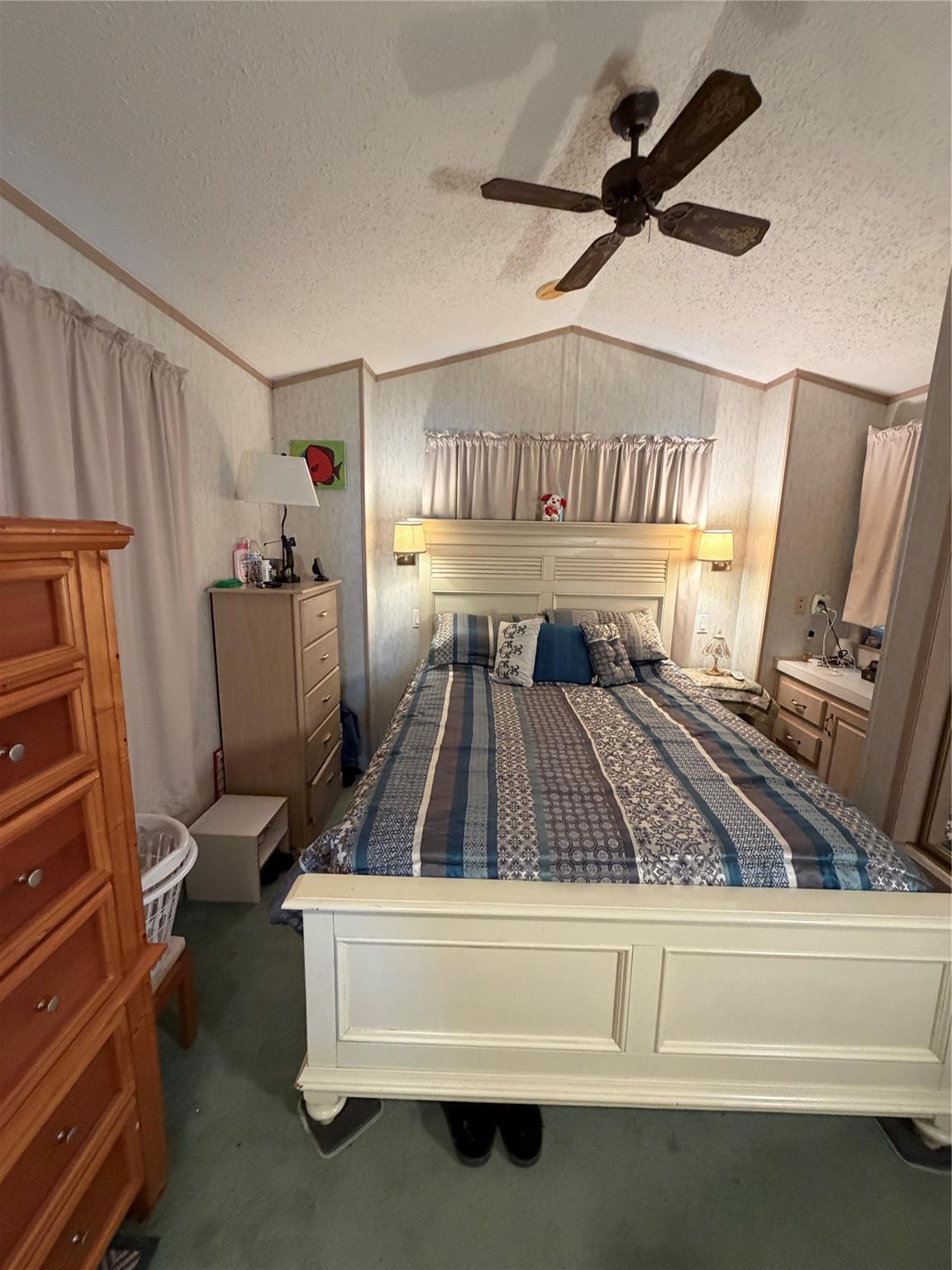 main property photo 7