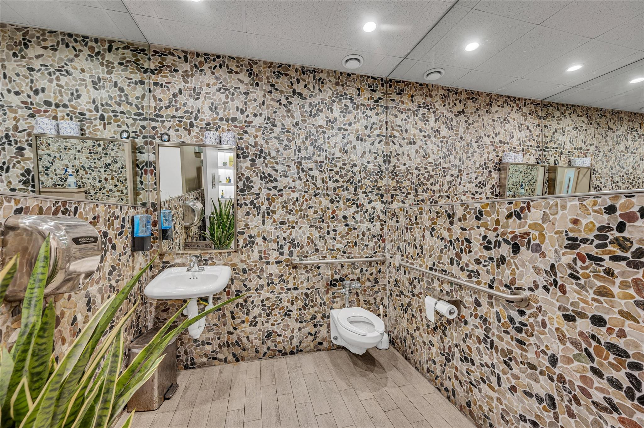 main property photo 57