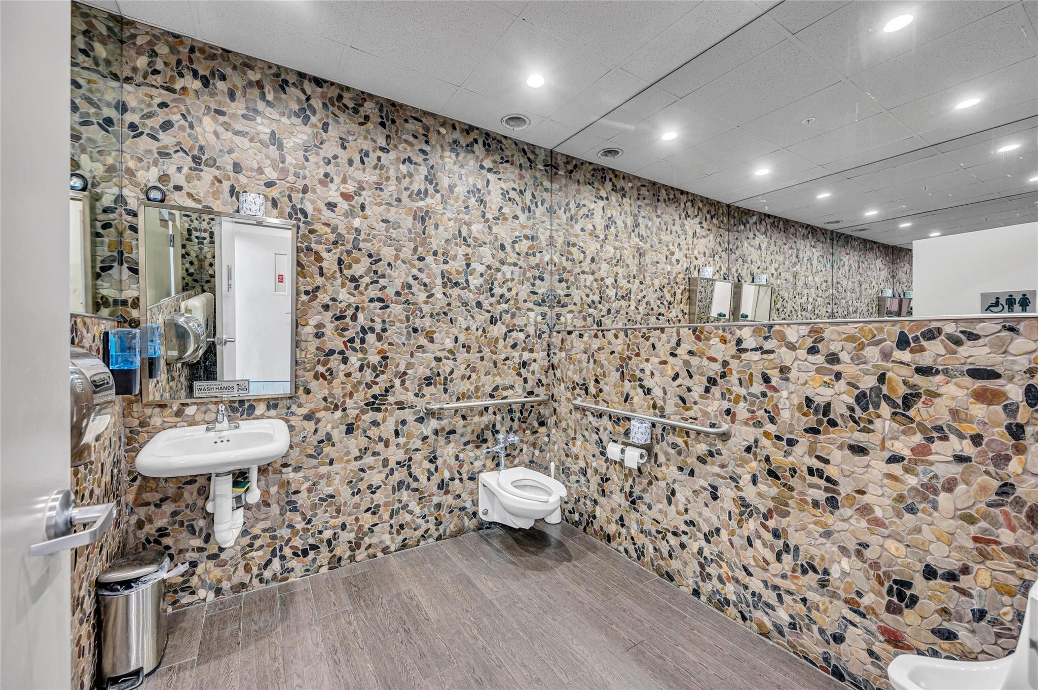 main property photo 58