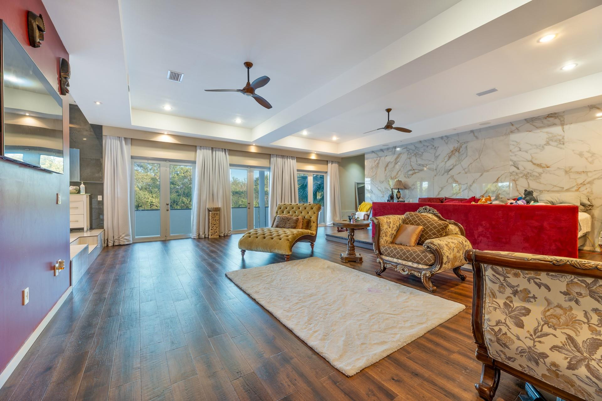 main property photo 77