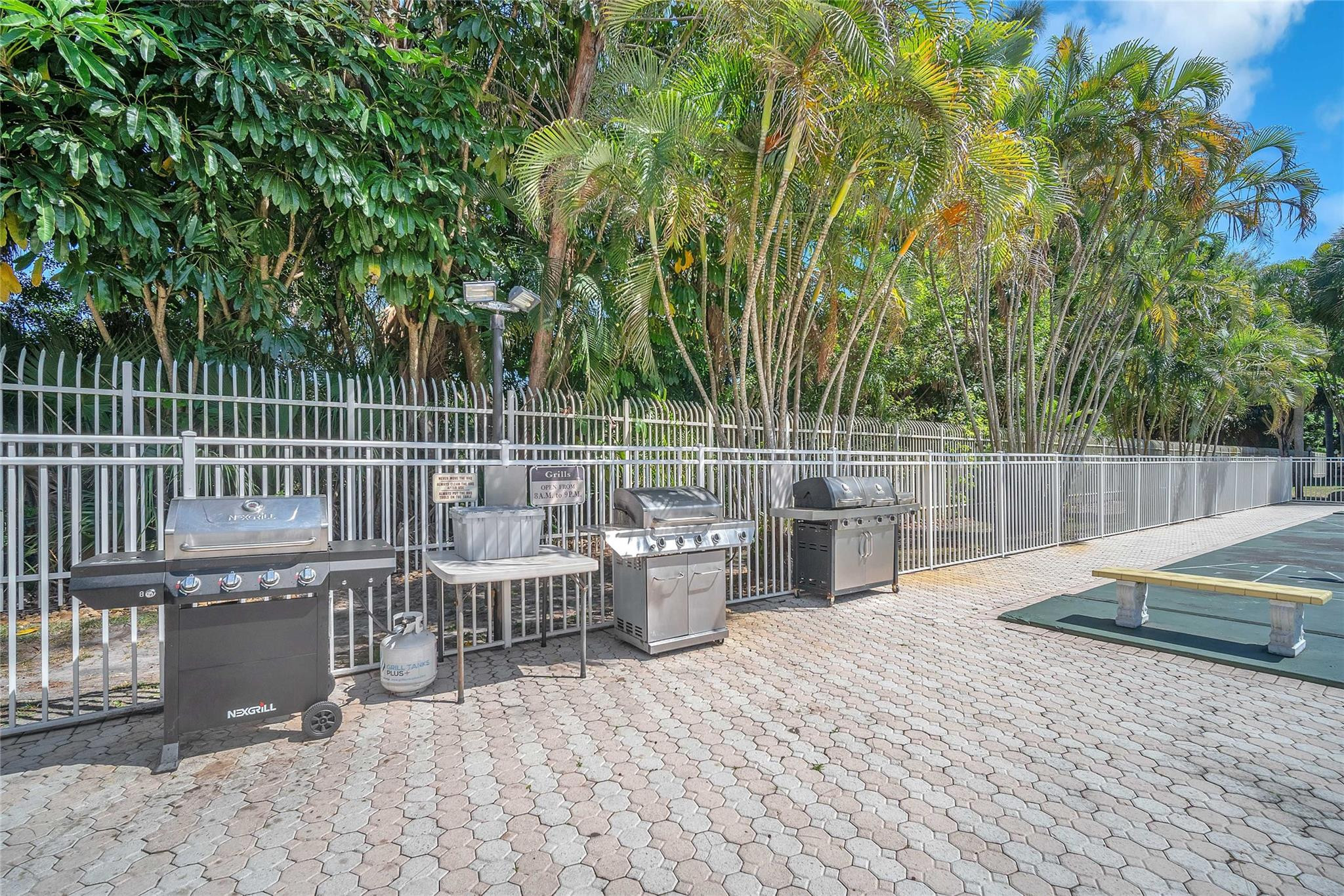 main property photo 37