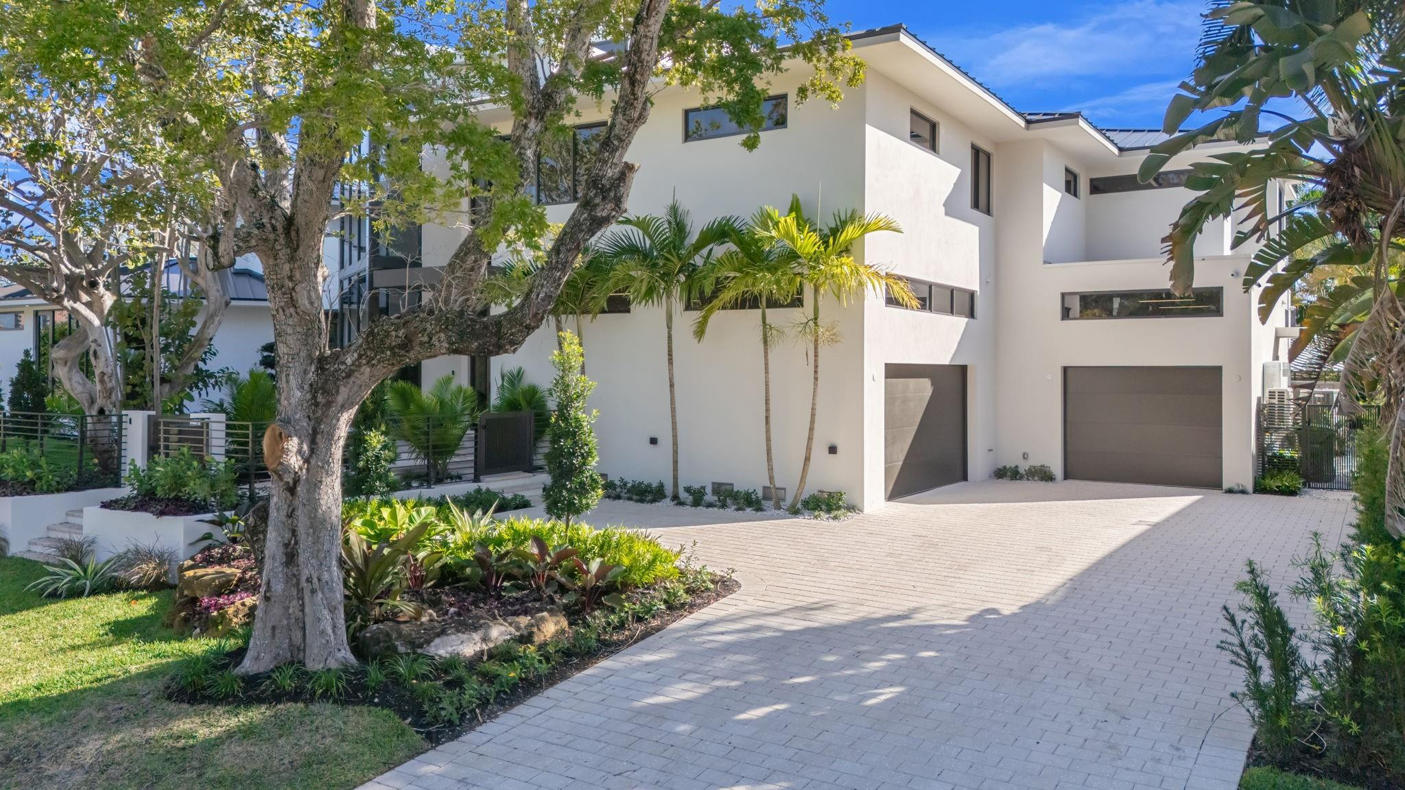 main property photo 75