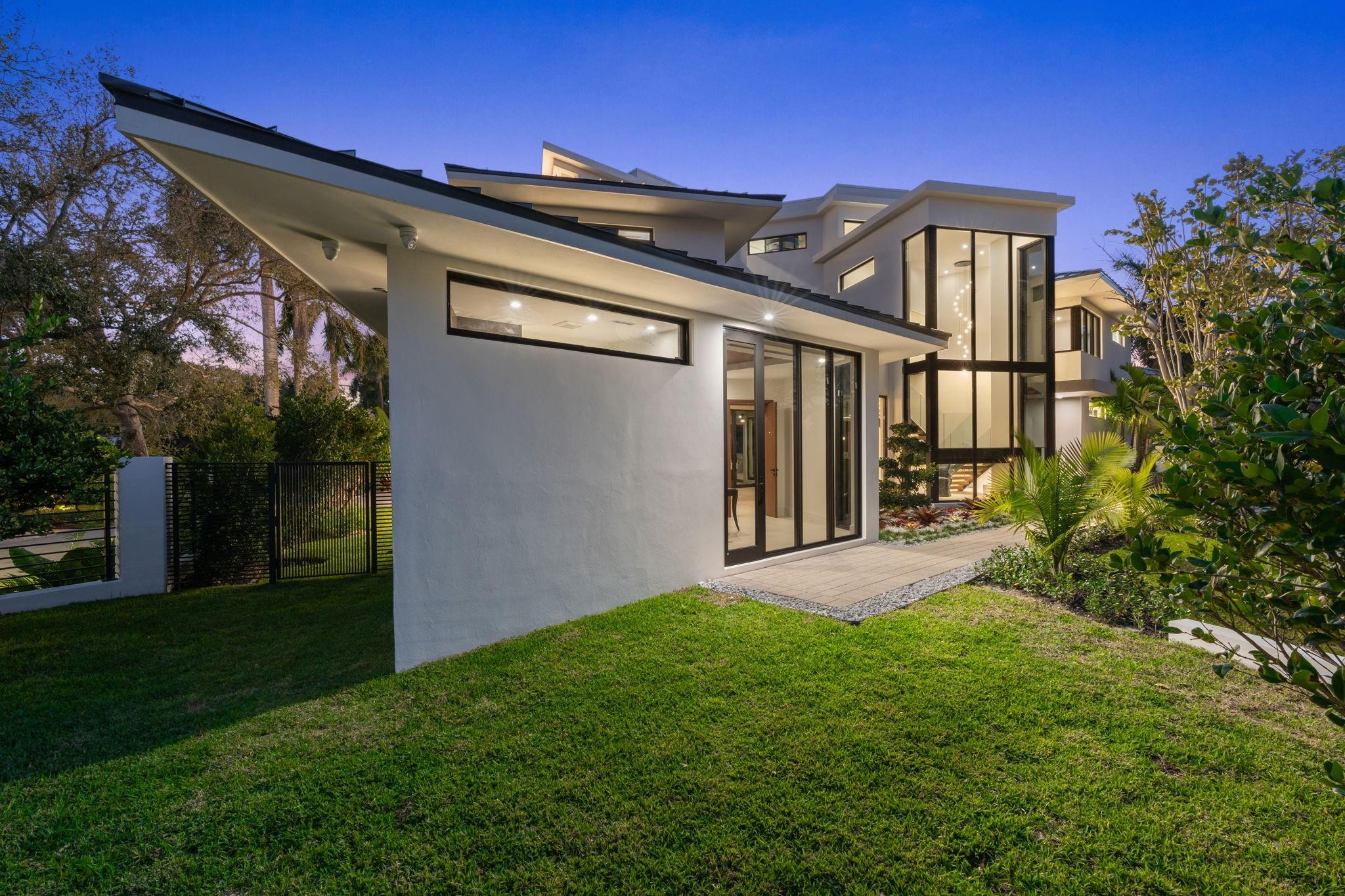main property photo 92