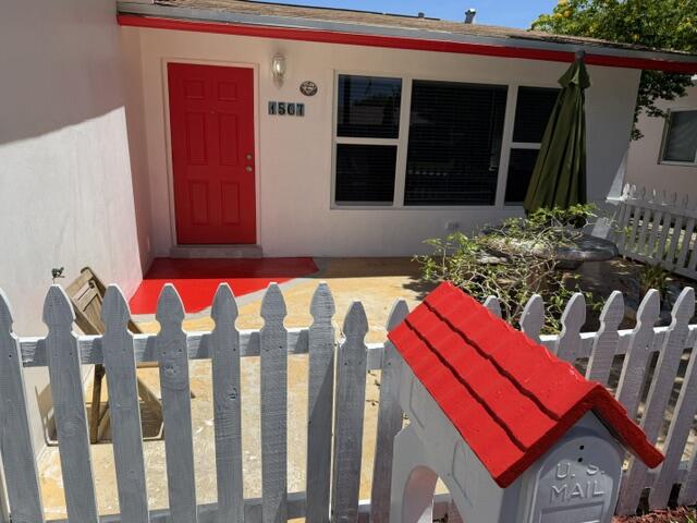 property viewer photo 2