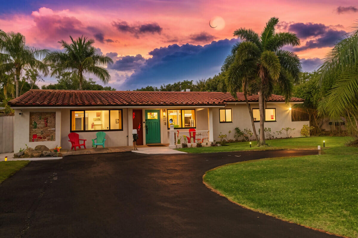 main property photo 50