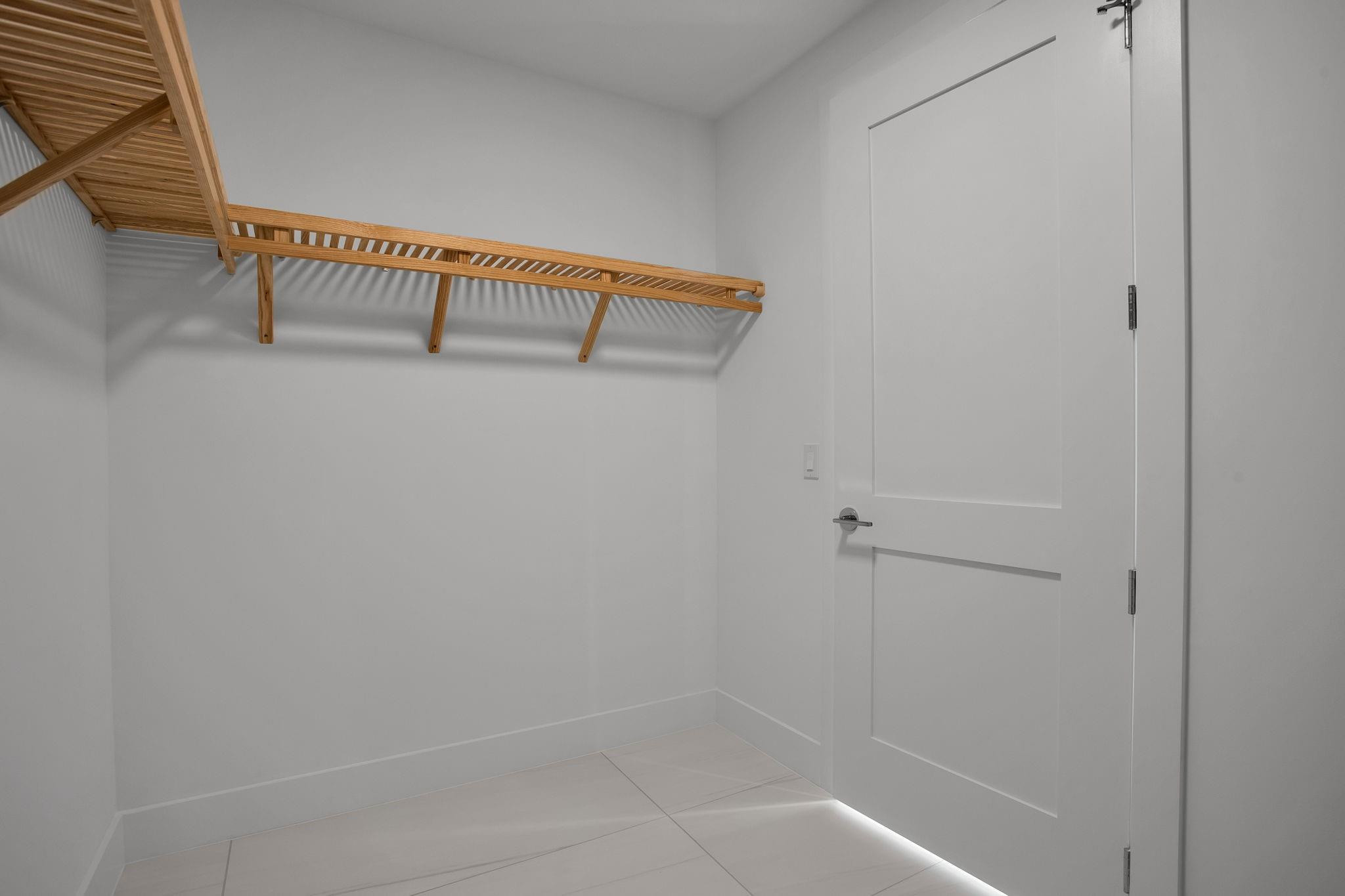 main property photo 67