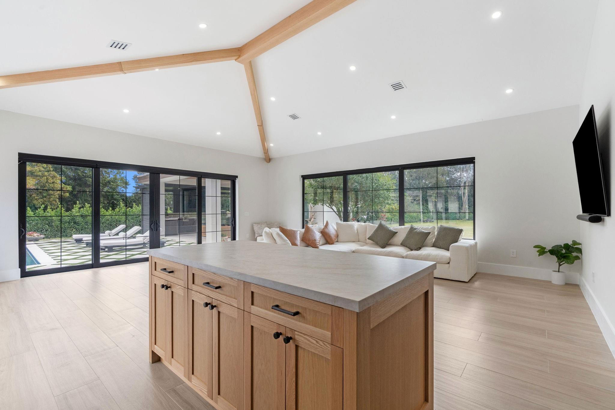 main property photo 83