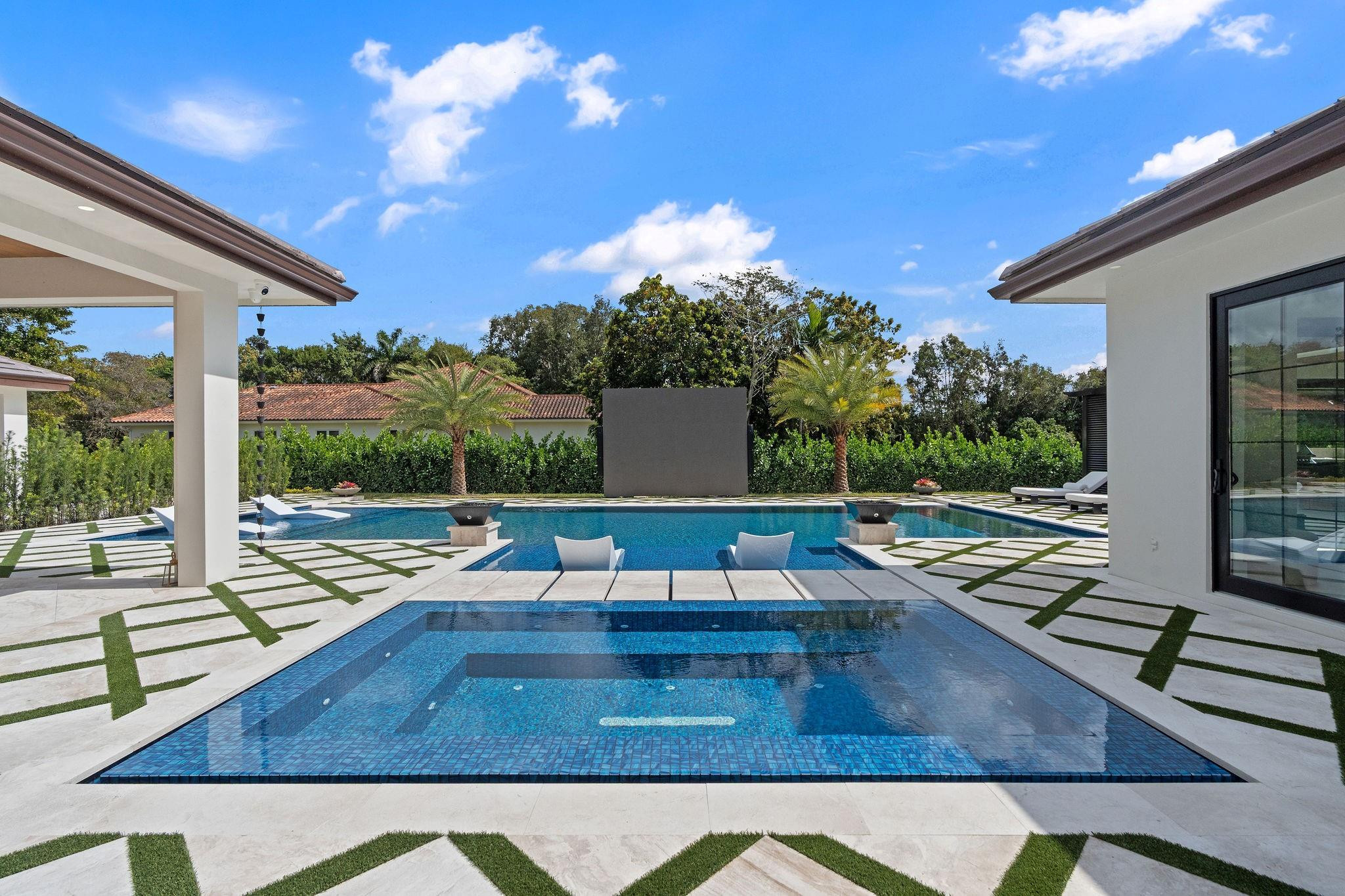 main property photo 94